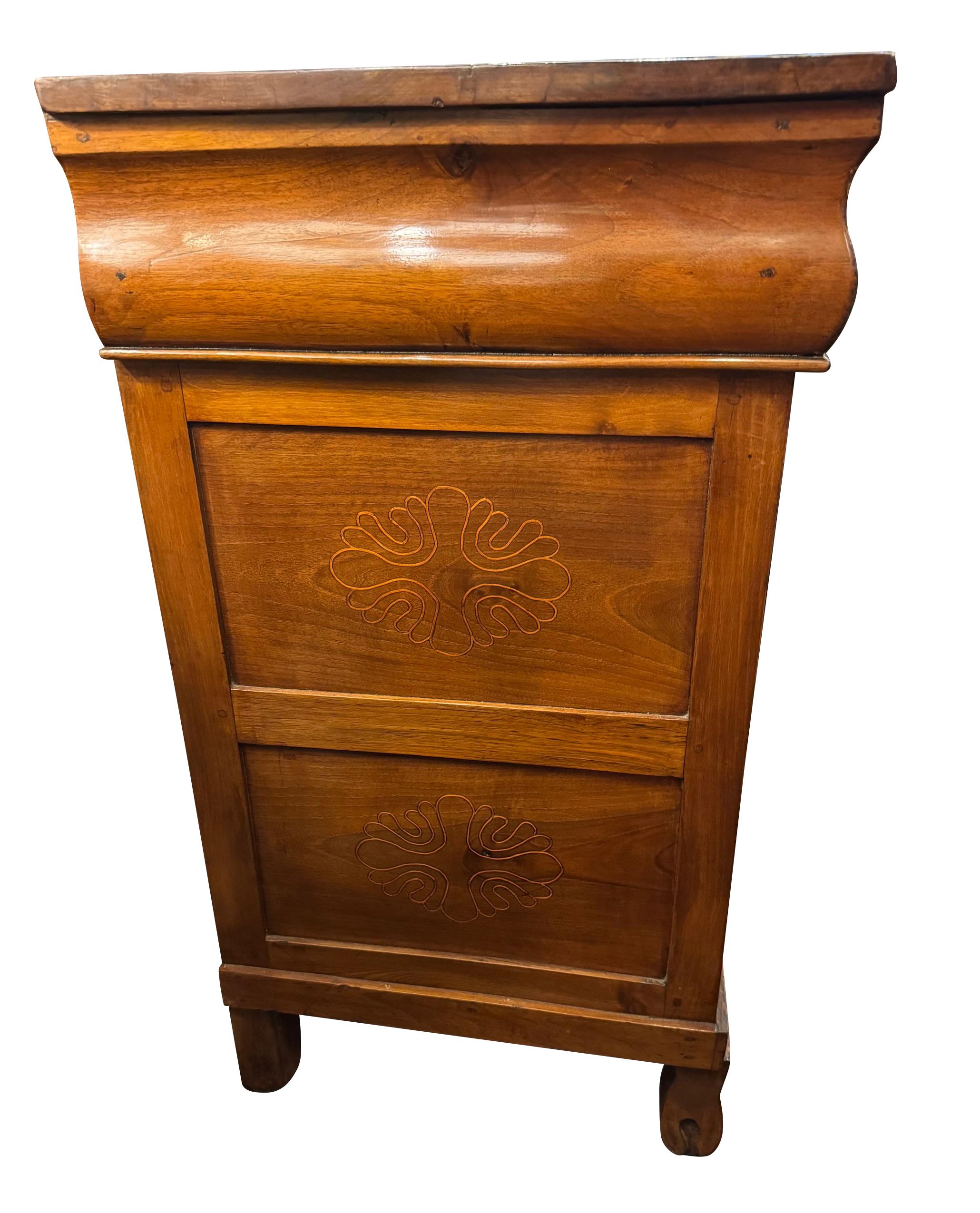 19th century Italian three drawer commode.
Very decorative inlaid design along front of drawers 
and side panels.
Original hardware.
Walnut.
Recently refurbished.