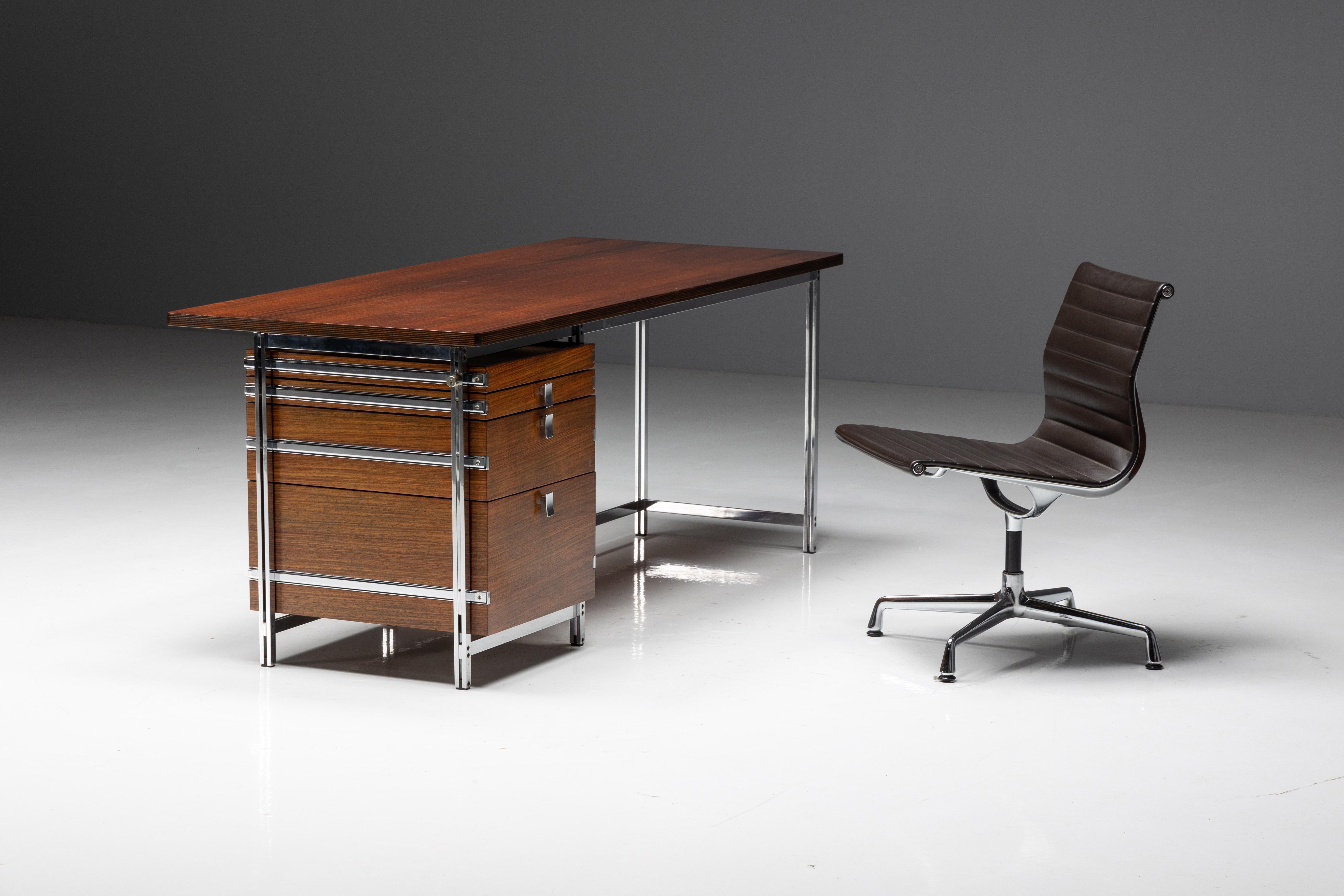 Executive Desk by Jules Wabbes for Mobilier Universel, Belgium, 1950s For Sale 1