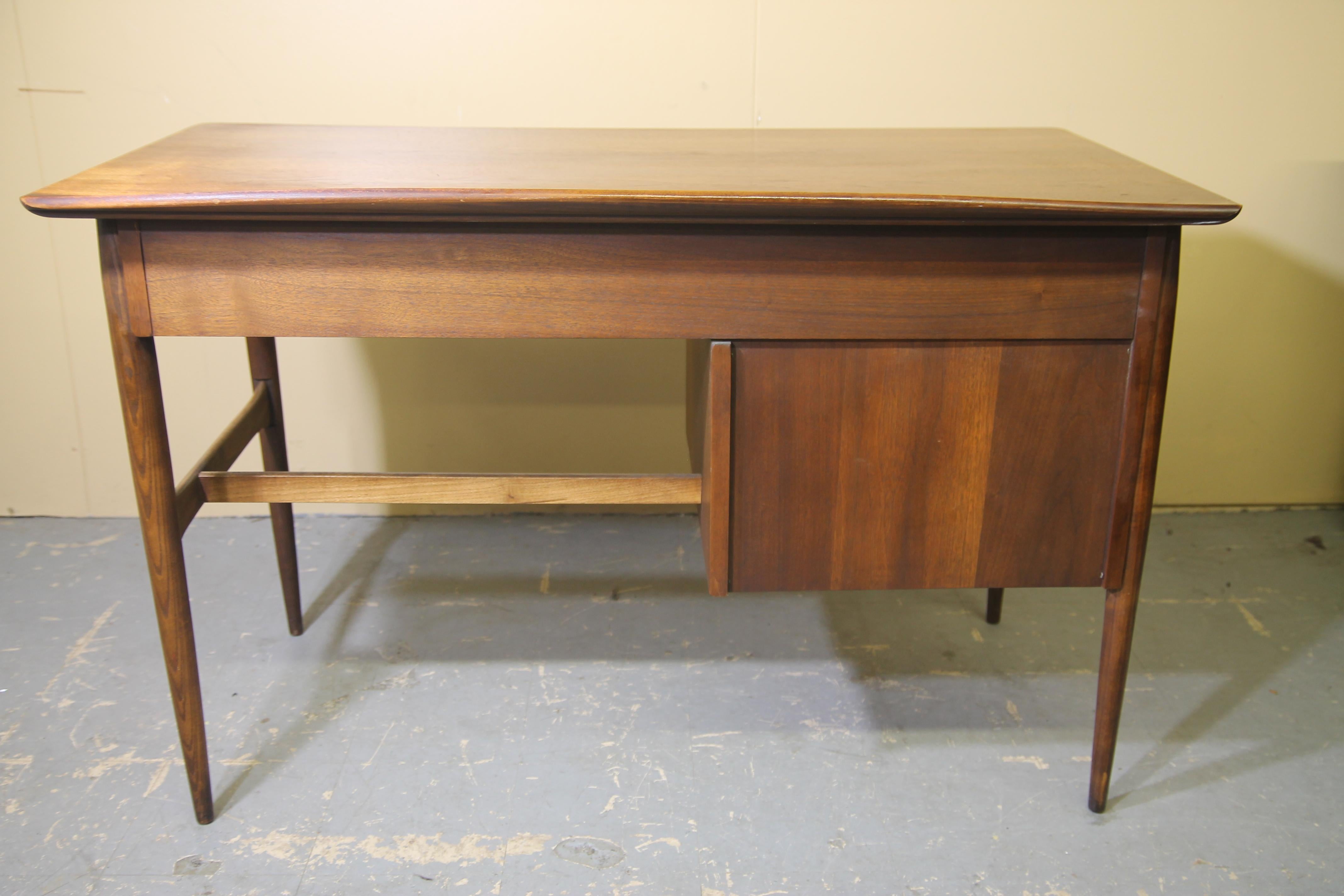 vintage bassett desk