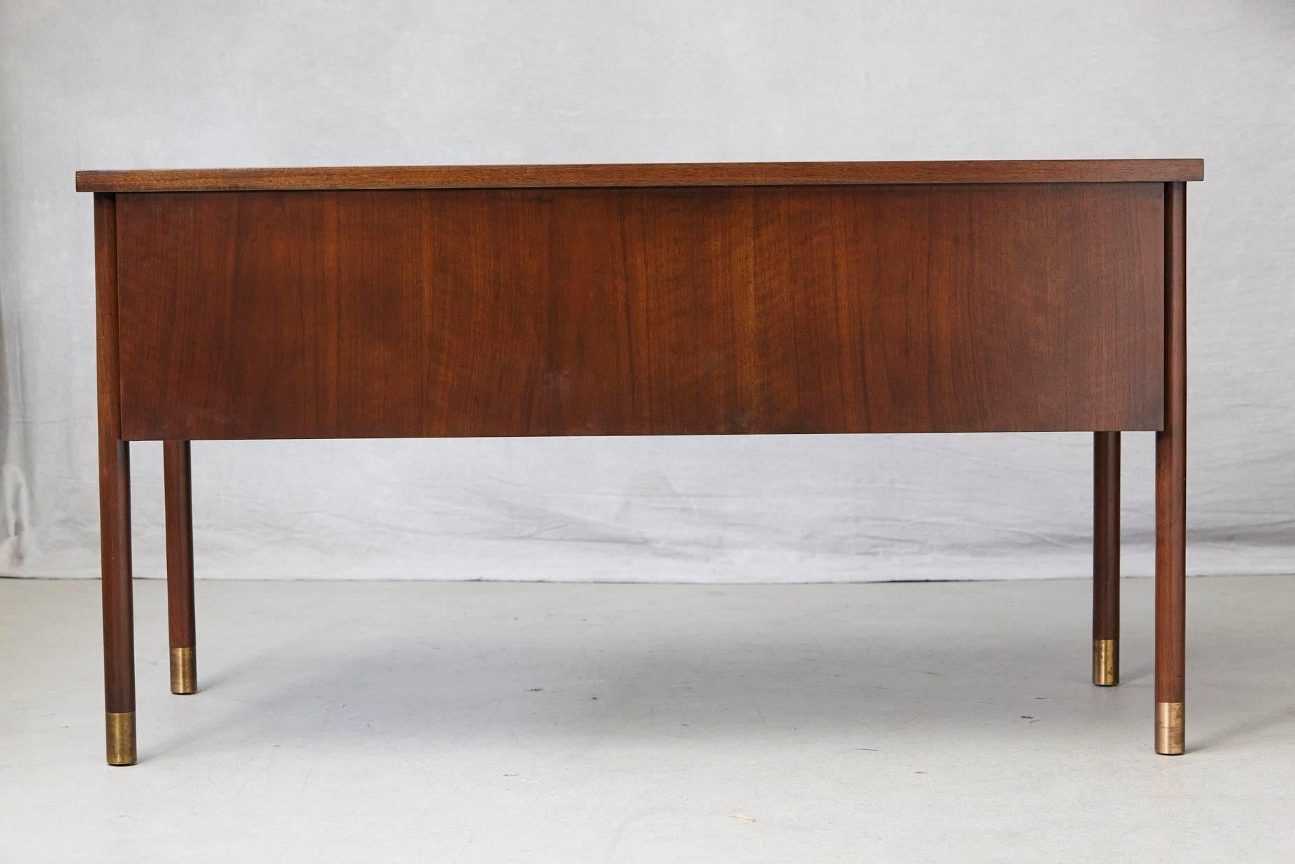 Walnut Desk with Graphic Wood Work and Brass Hardware, 1970s In Good Condition In Pau, FR