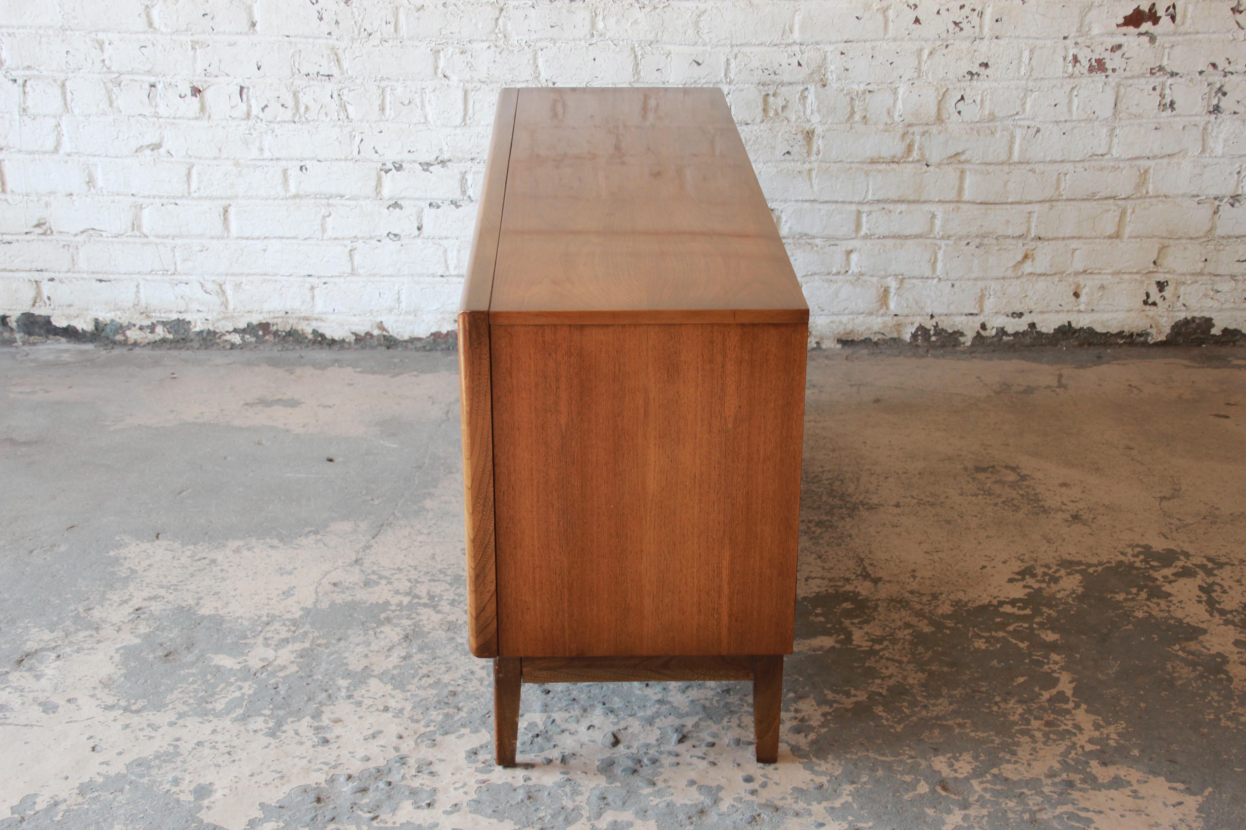 Mid-20th Century Walnut Diamond Front Dresser or Credenza by United