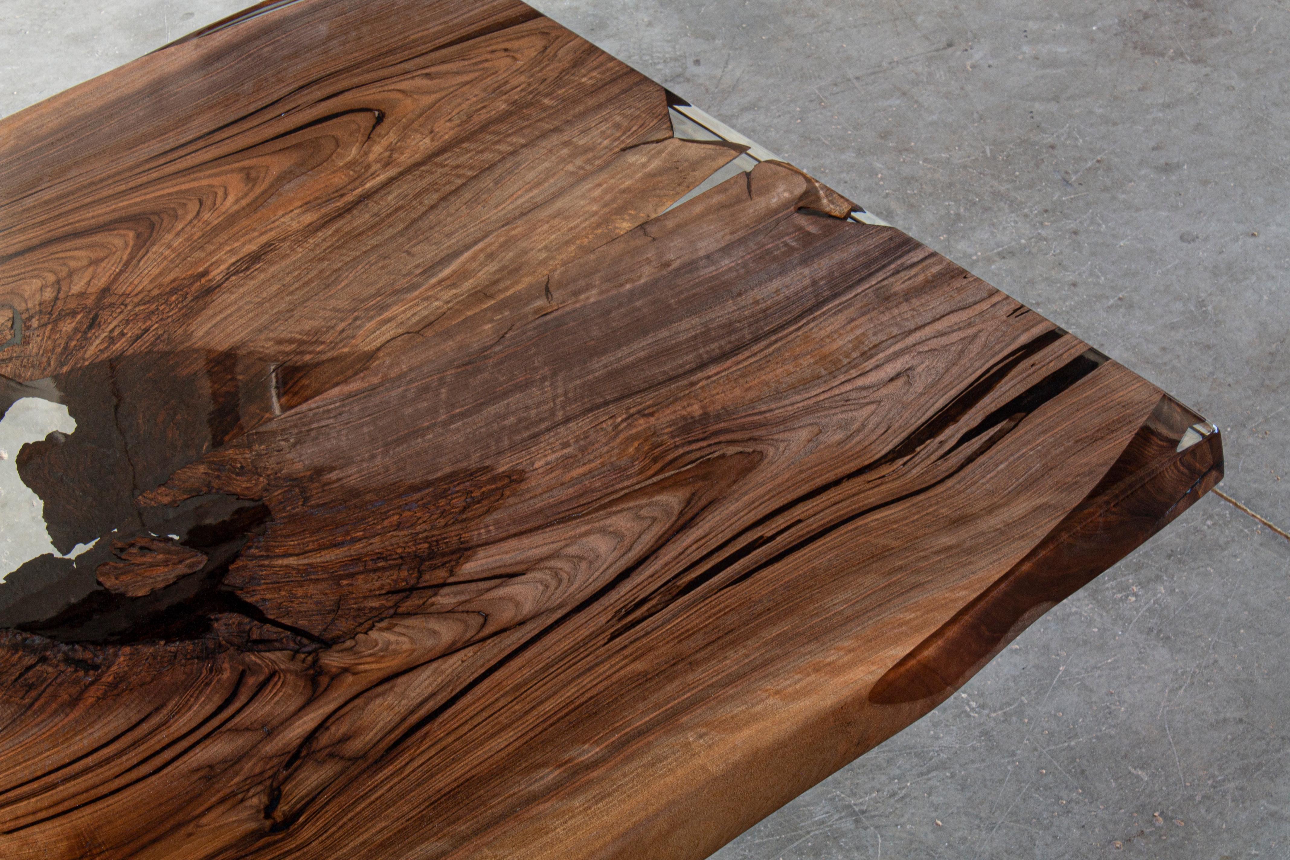 XXIe siècle et contemporain Table de salle à manger en noyer - Table noire et solide - Table en bois naturel faite à la main en vente