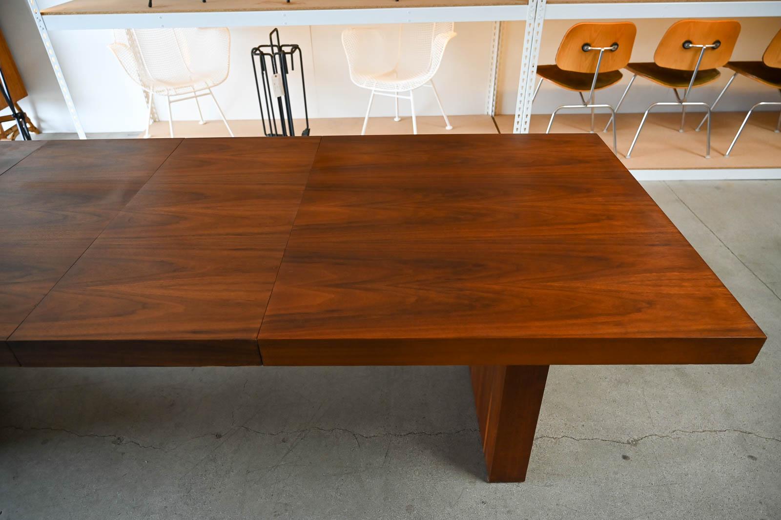 Walnut Dining Table by Merton Gershun for Dillingham Esprit Collection, ca. 1970 4