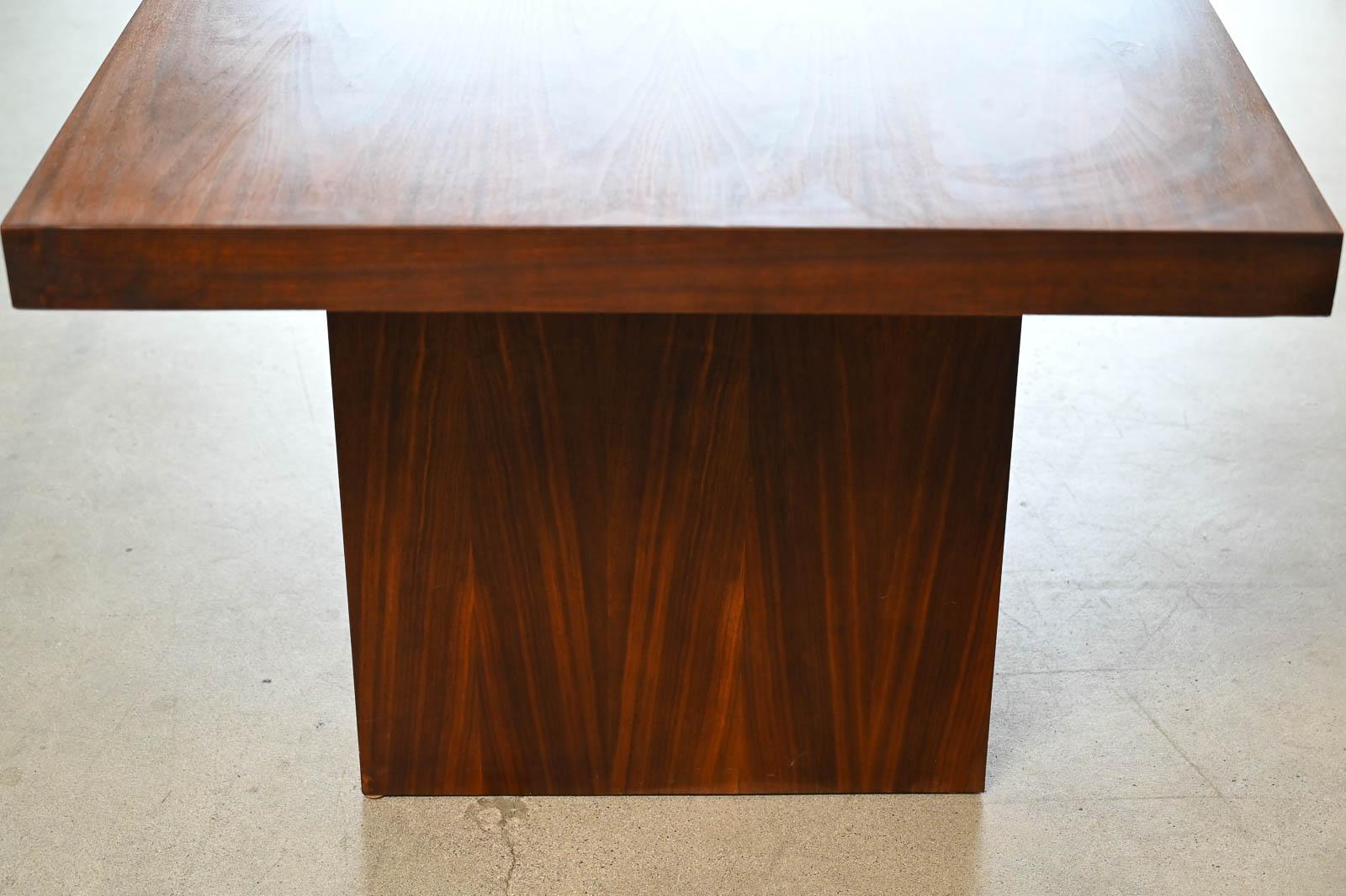 Walnut Dining Table by Merton Gershun for Dillingham Esprit Collection, ca. 1970 5
