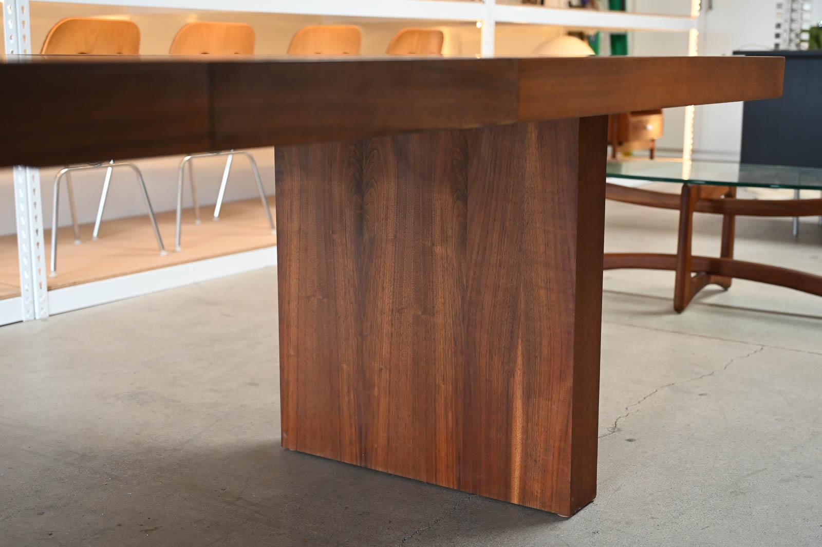 Walnut Dining Table by Merton Gershun for Dillingham Esprit Collection, ca. 1970 6
