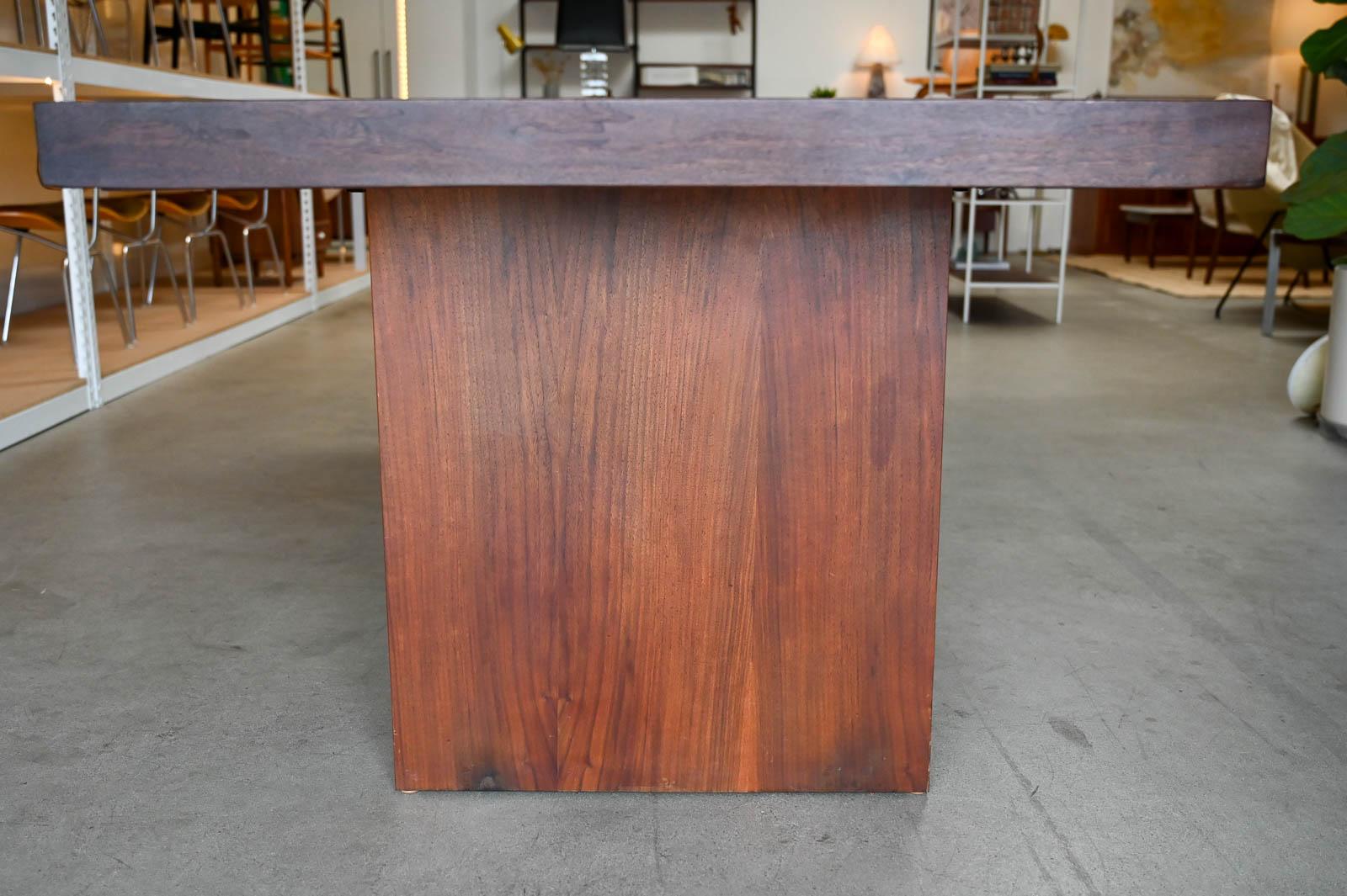 Walnut Dining Table by Merton Gershun for Dillingham Esprit Collection, ca. 1970 2
