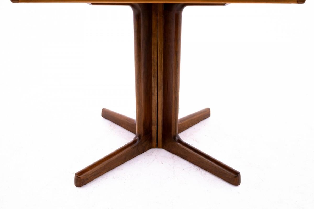 Mid-20th Century Walnut dining table from Schou Andersen, Denmark, 1960s. Restored.  For Sale