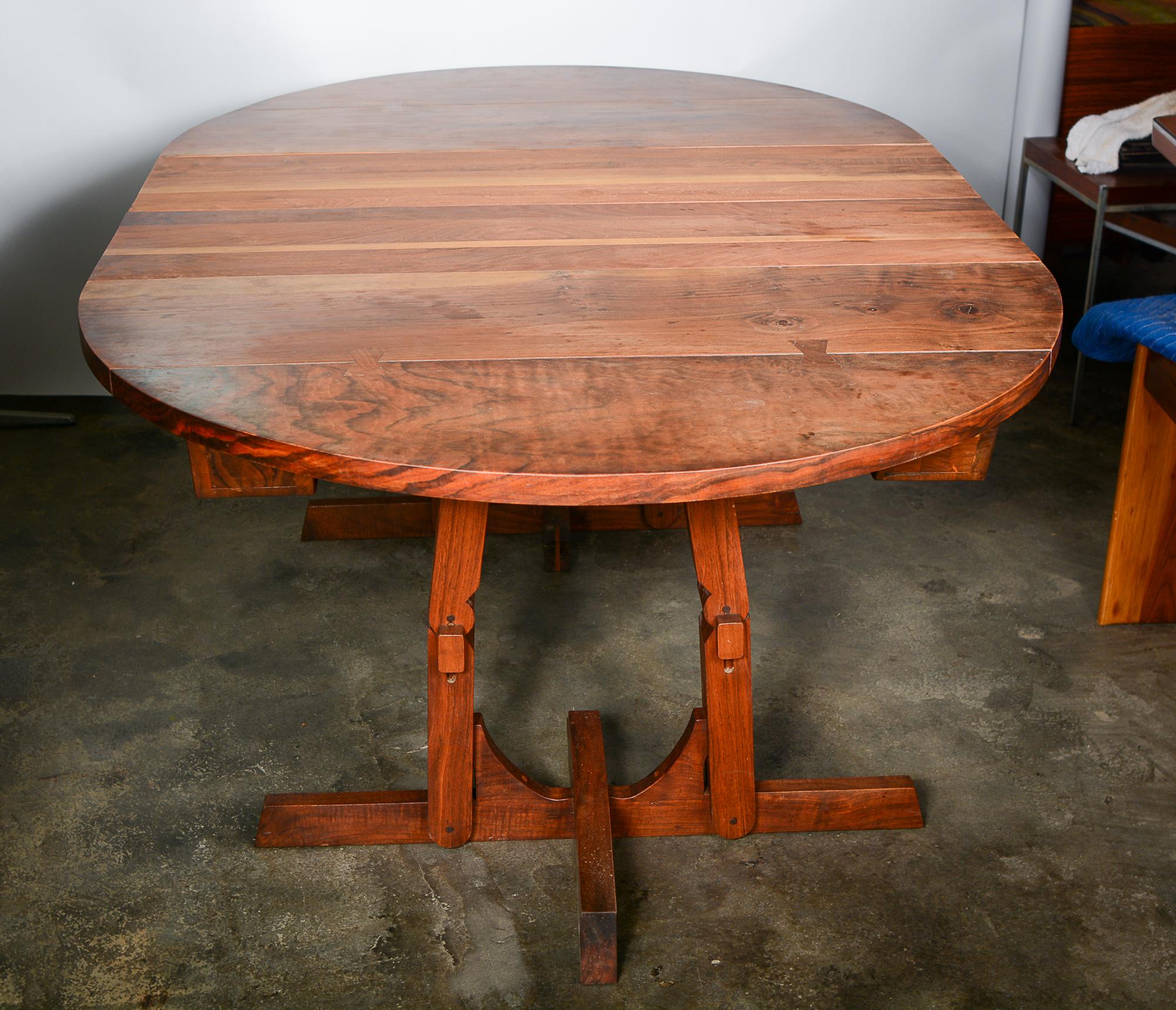 Walnut Dining Table with Four Leaves by Designer and Craftsman Morris Sheppard For Sale 1