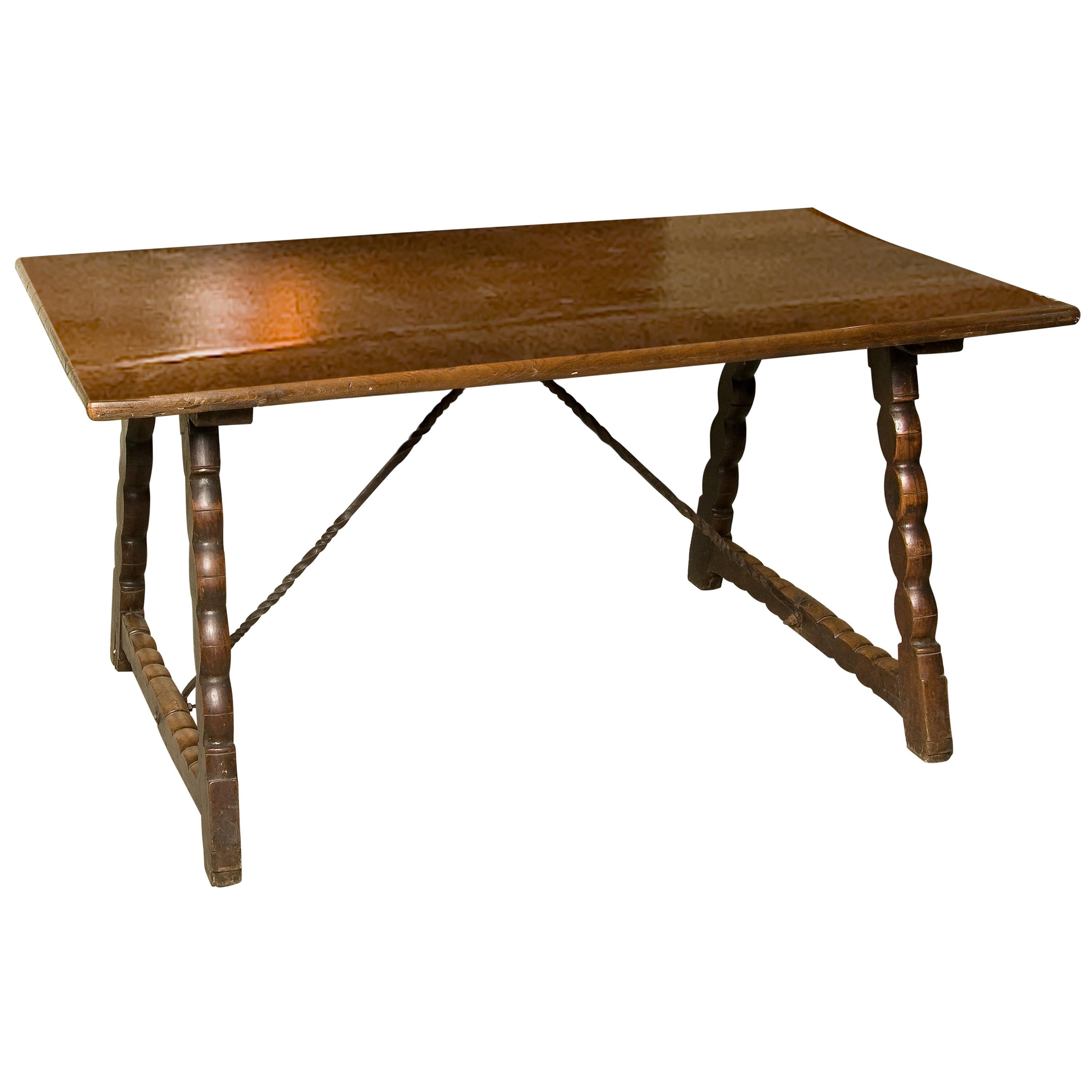 Walnut Dining Table with Wrought Iron Fasteners, 18th Century For Sale