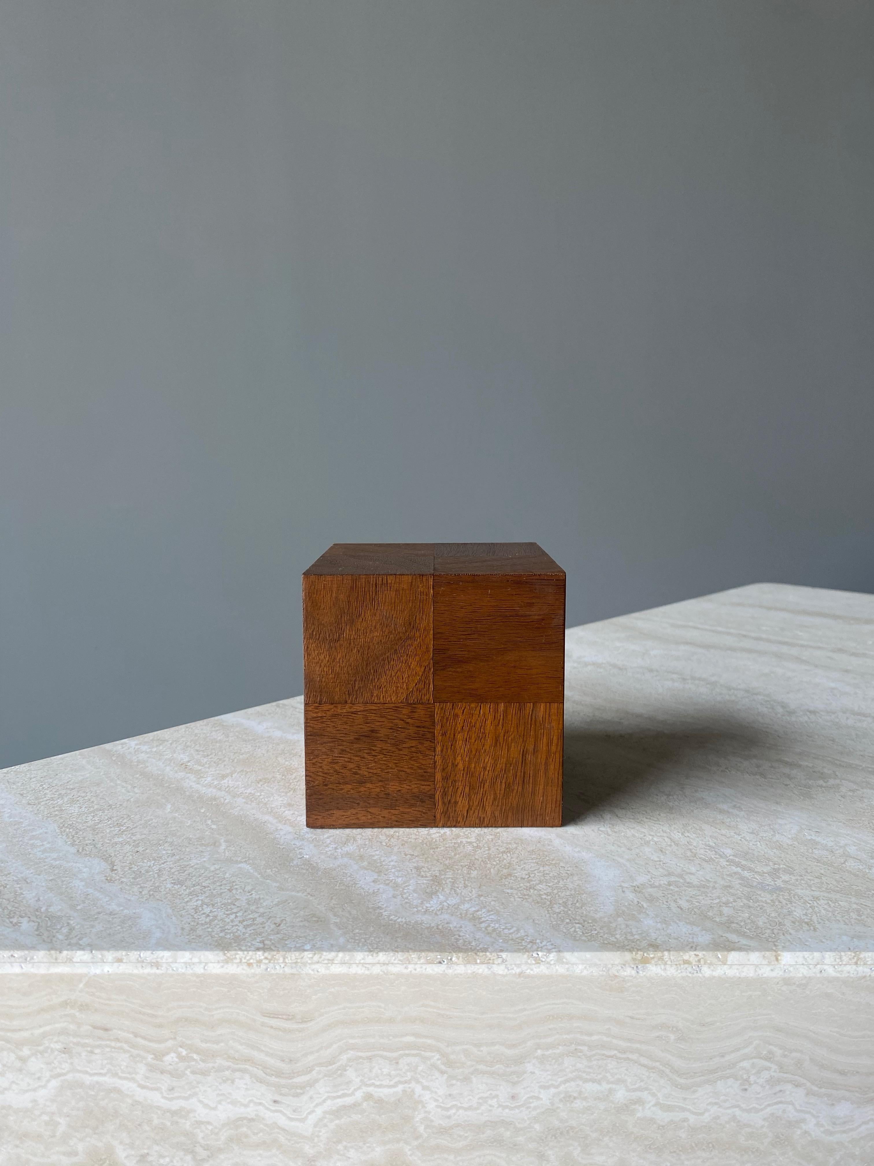 Walnut Display Cube, 1960s 2