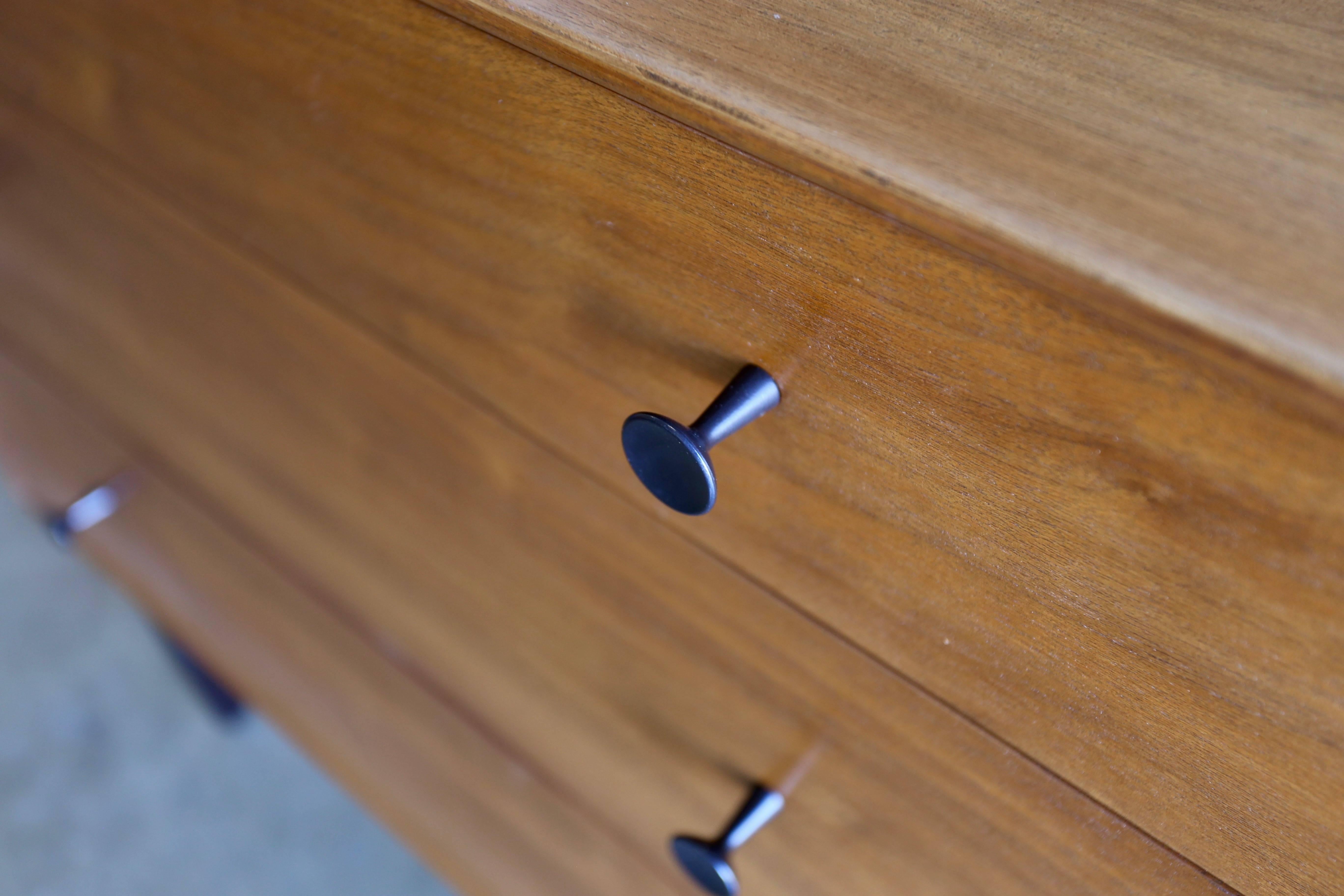 Mid-Century Modern Walnut Dresser by Milo Baughman for Glenn of California