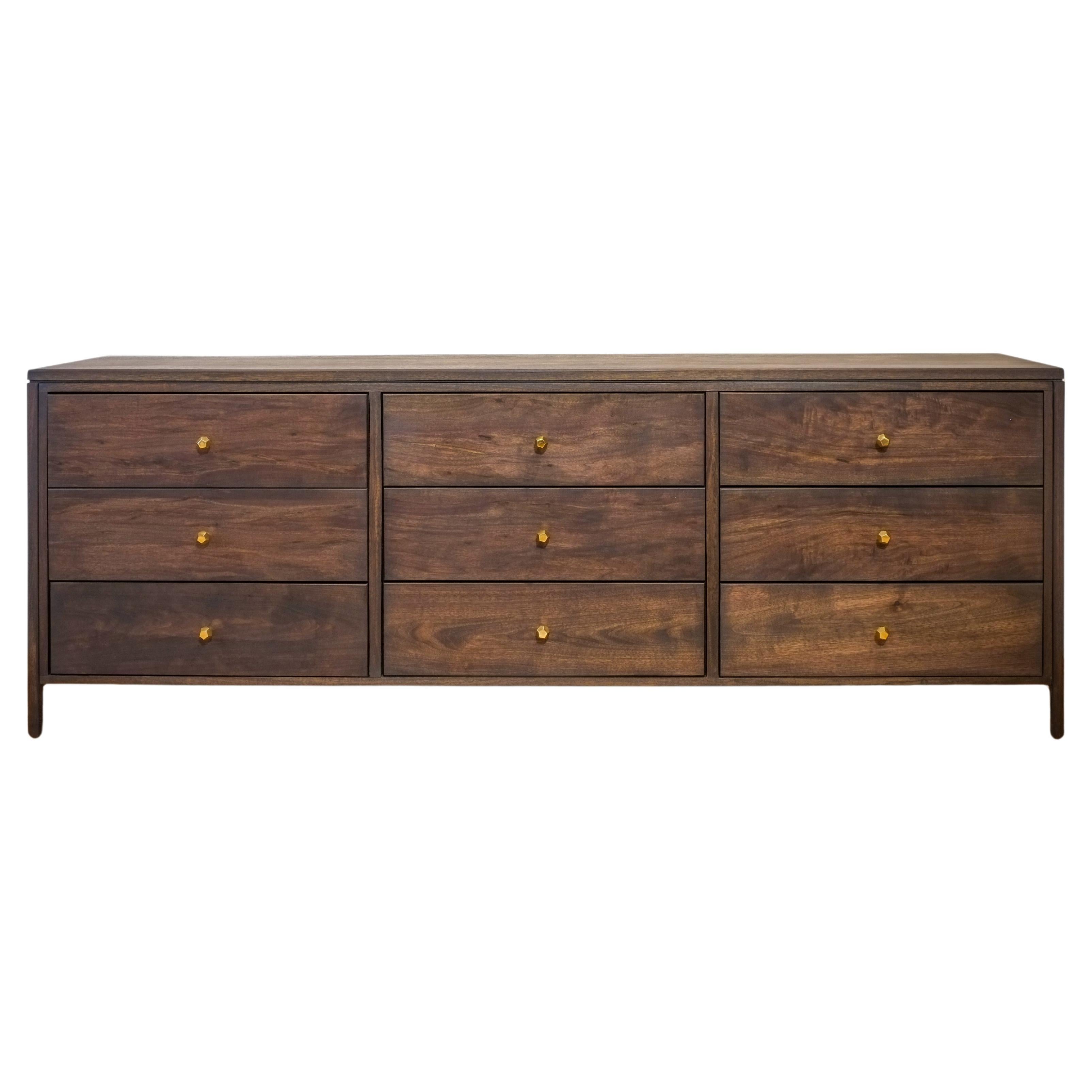 Walnut Dresser Continuous Grain Drawer Fronts Bookmatched For Sale