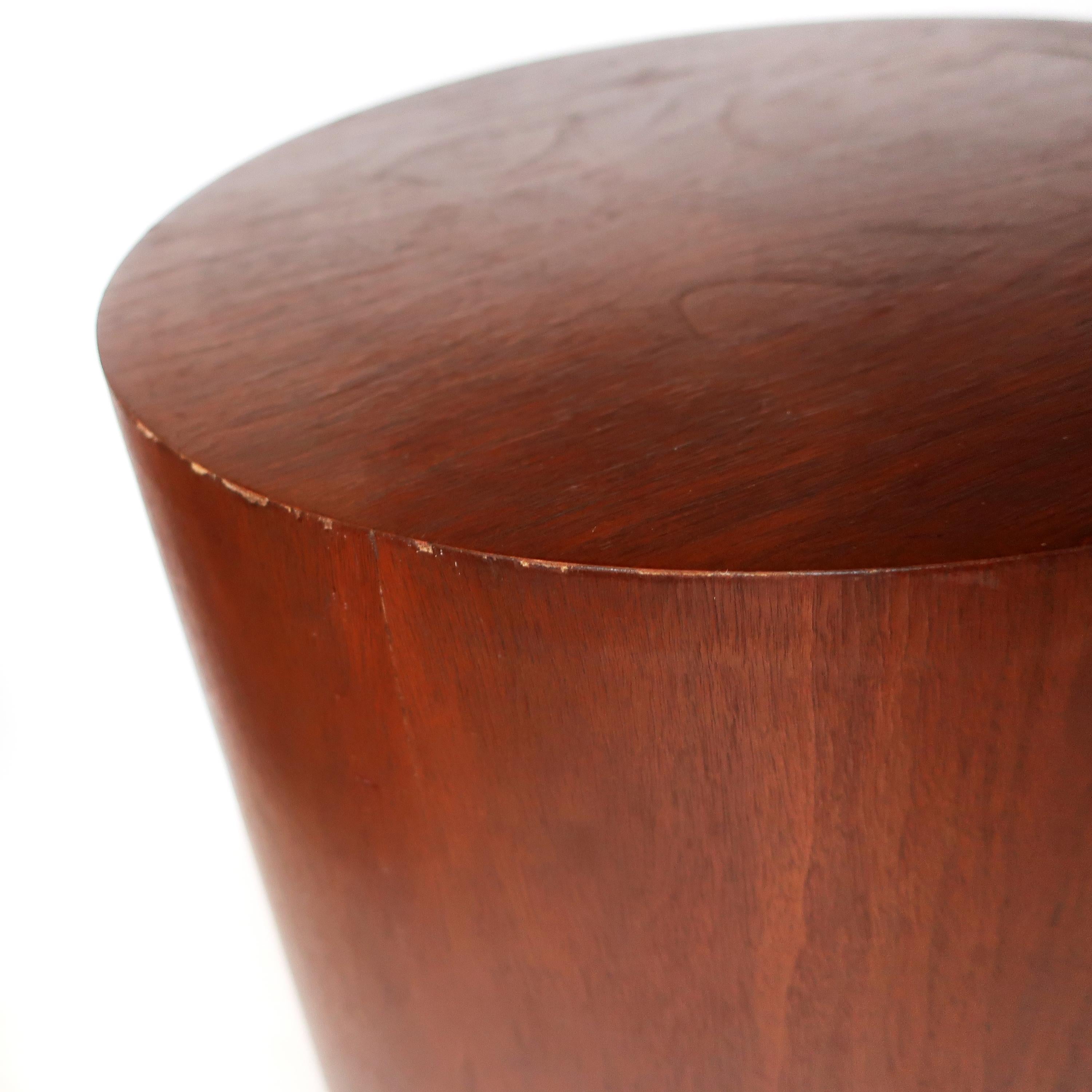 Walnut Drum Pedestal Table Attr. to Paul Mayen for Habitat / Intrex In Good Condition In Brooklyn, NY