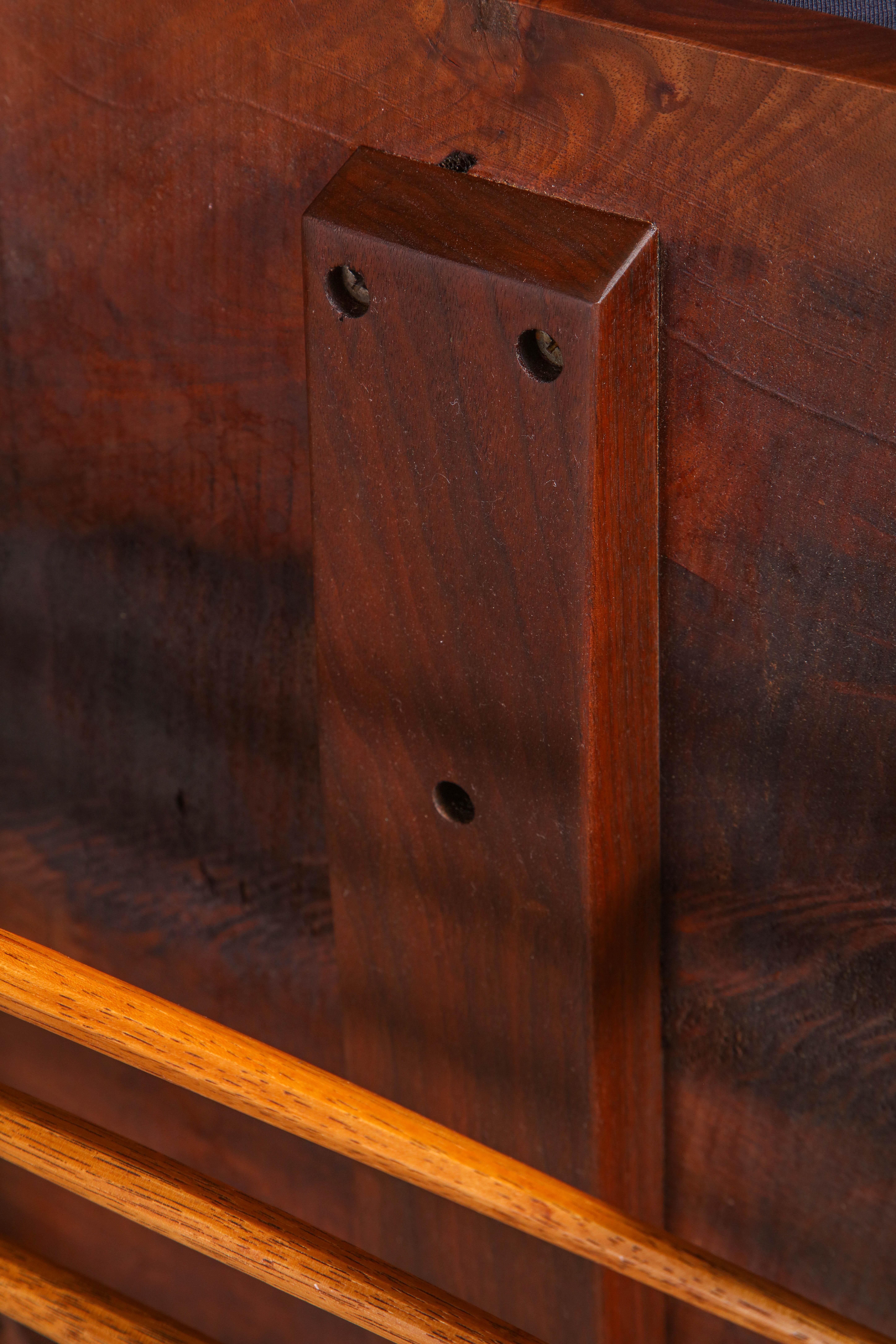 Walnut End Table with a Spindle Shelf, by George Nakashima 4