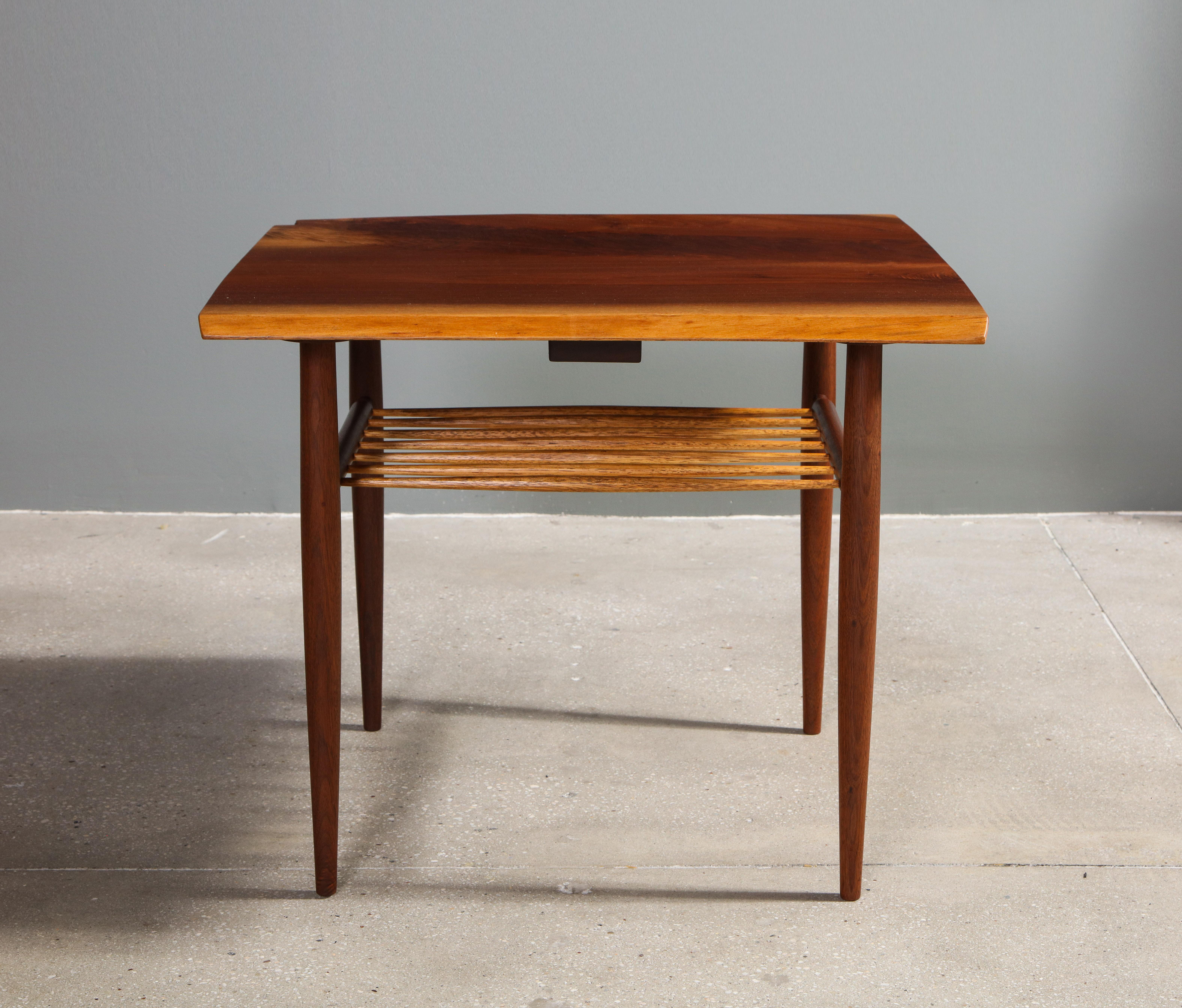 Mid-20th Century Walnut End Table with a Spindle Shelf, by George Nakashima