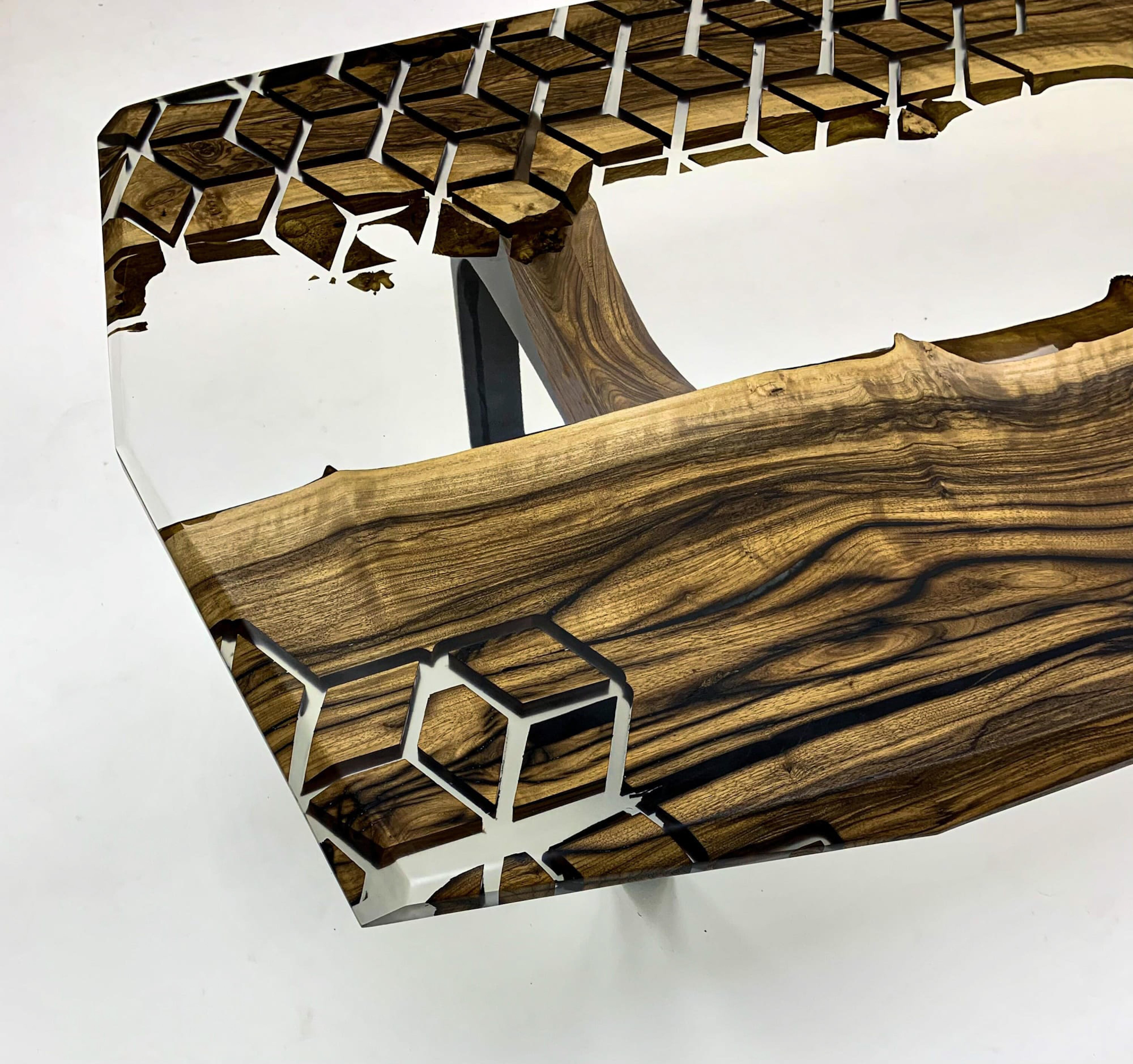 Diamond Shaped Epoxy Resin Table

This table is made of walnut wood. The patterns are made with CNC. Other parts are completely handmade.

Custom sizes, colours and finishes are available!