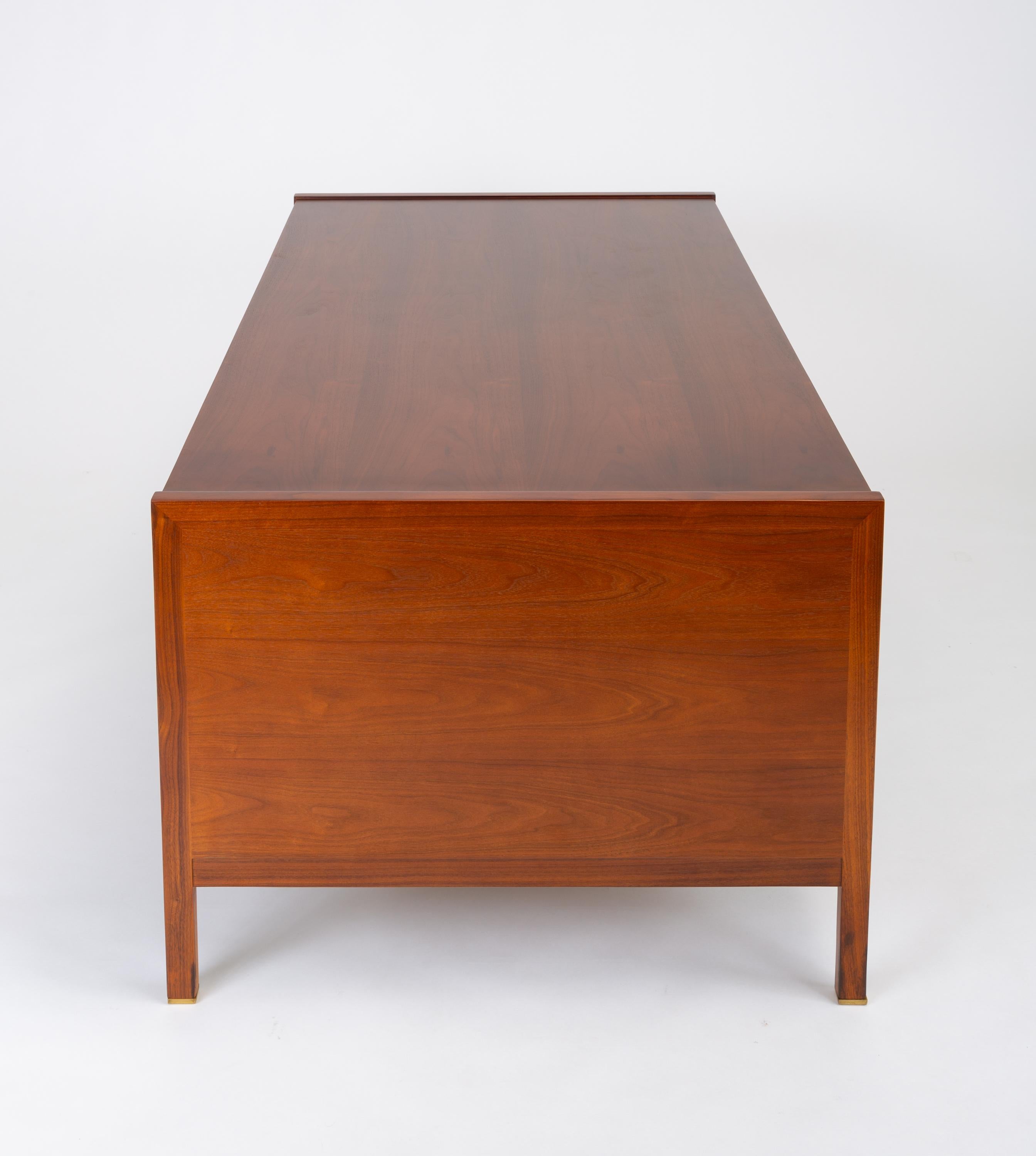 20th Century Walnut Executive Desk with Rosewood and Brass Details, Edward Wormley for Dunbar