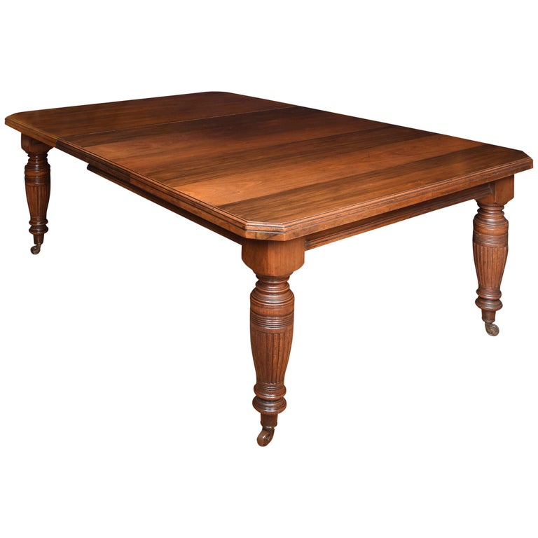 Walnut Extending Dining Table For Sale at 1stDibs