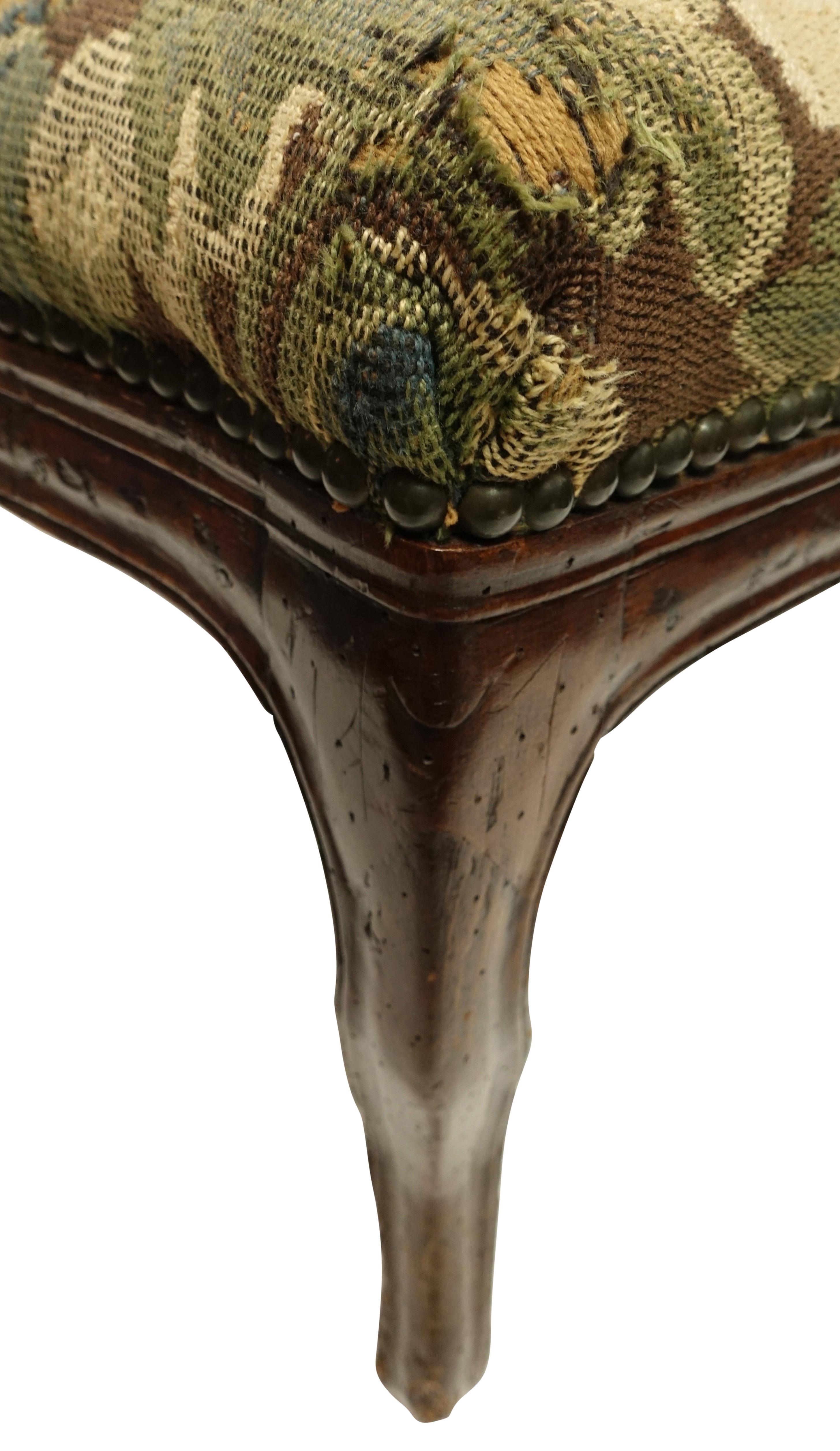 Walnut Fauteuil Armchair, Italian, 18th Century For Sale 3
