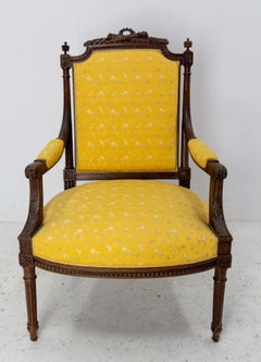 Fauteuil-Sessel aus Nussbaumholz im Louis-XVI-Stil, Französisch, Ende des 19. Jahrhunderts zur Restaurierung
