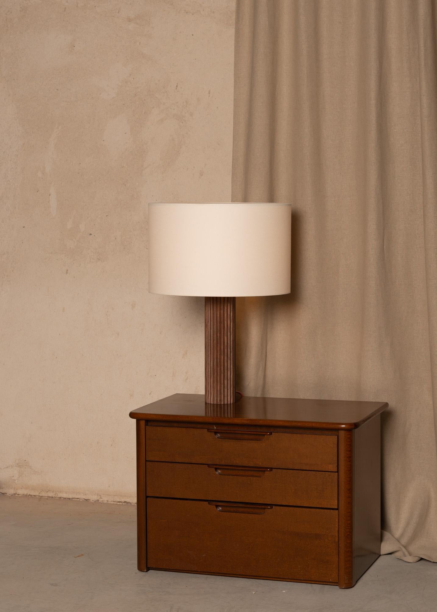 Post-Modern Walnut Fluta Table Lamp by Simone & Marcel For Sale