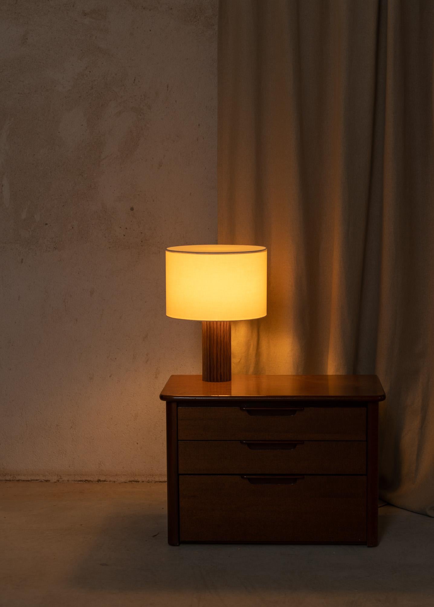 Walnut Flutita Table Lamp by Simone & Marcel For Sale 2