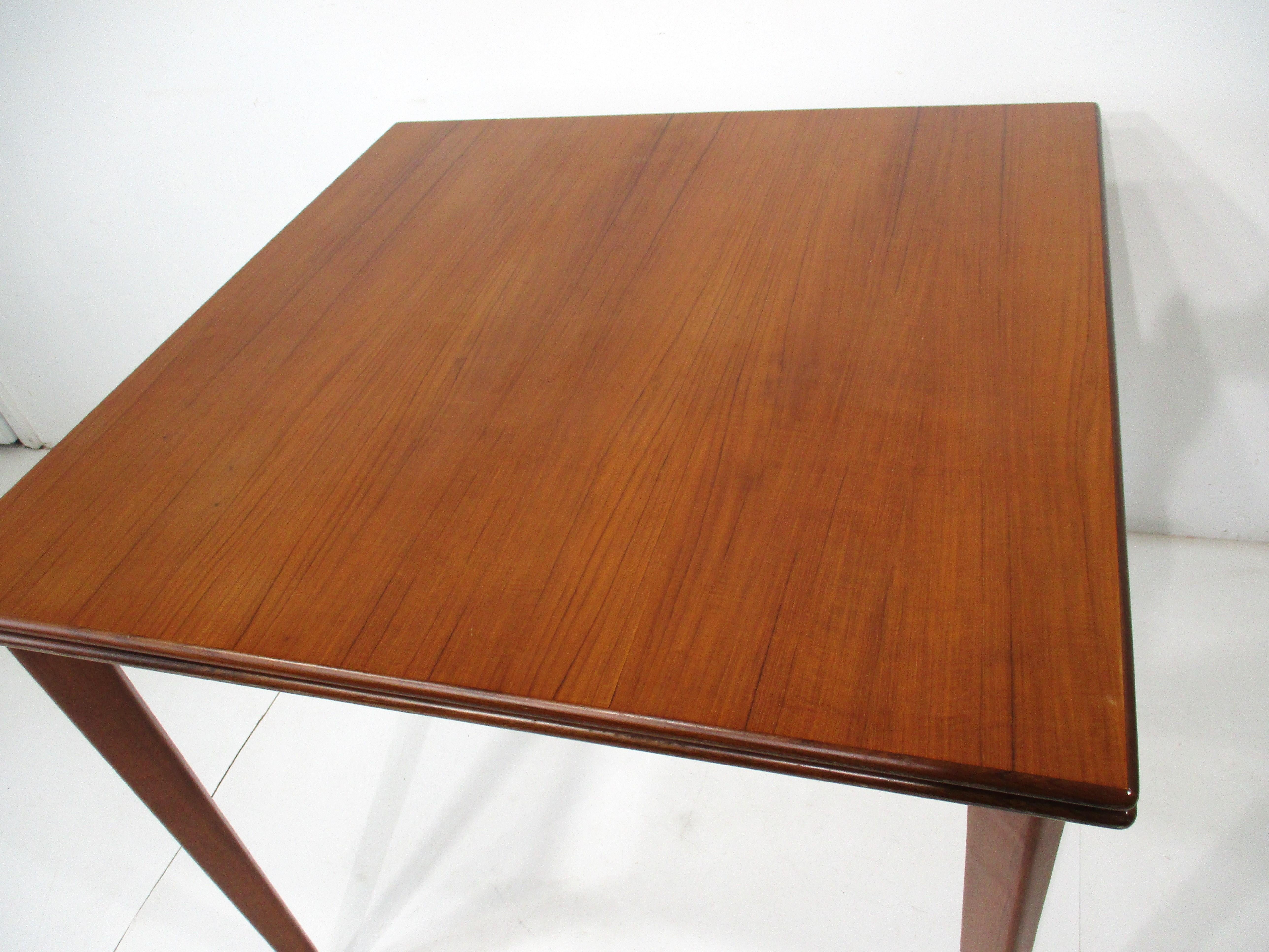 Dunbar styled Walnut Folding Dining / Game Table For Sale 6