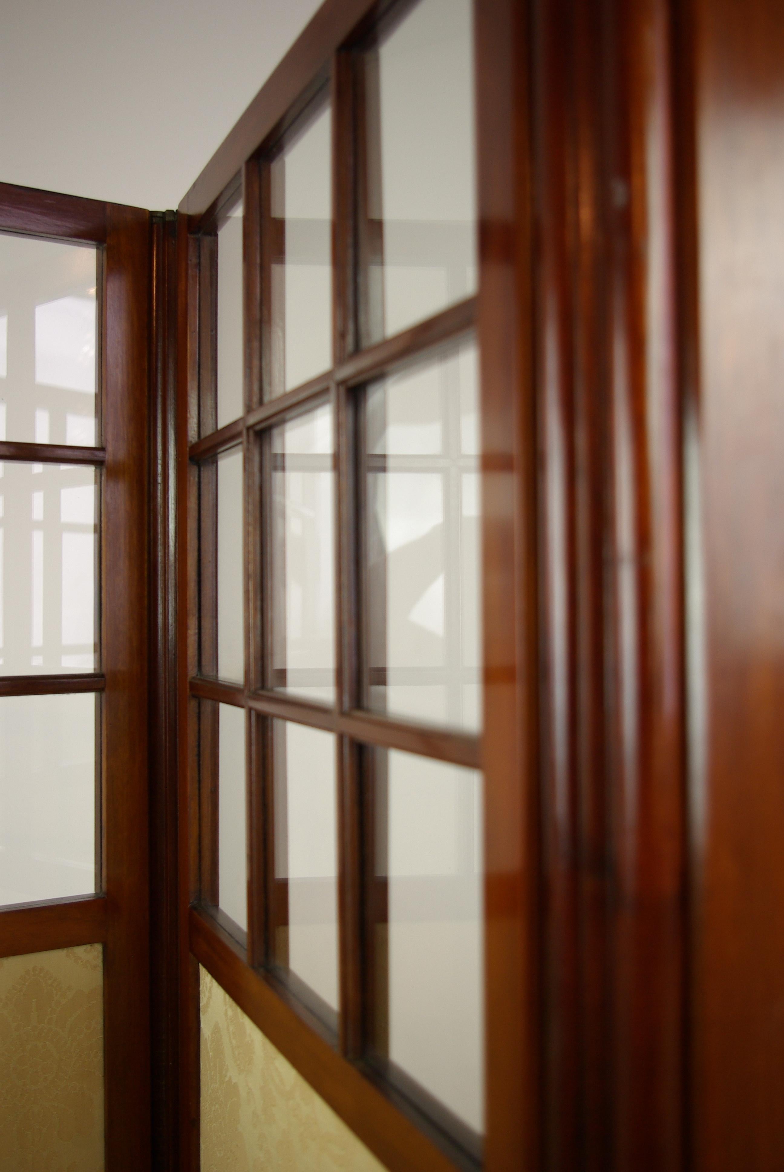 Walnut Folding Screen, Room Divider Screen, 4 Panels, 1890, Antique, B1266 In Good Condition In Vancouver, BC