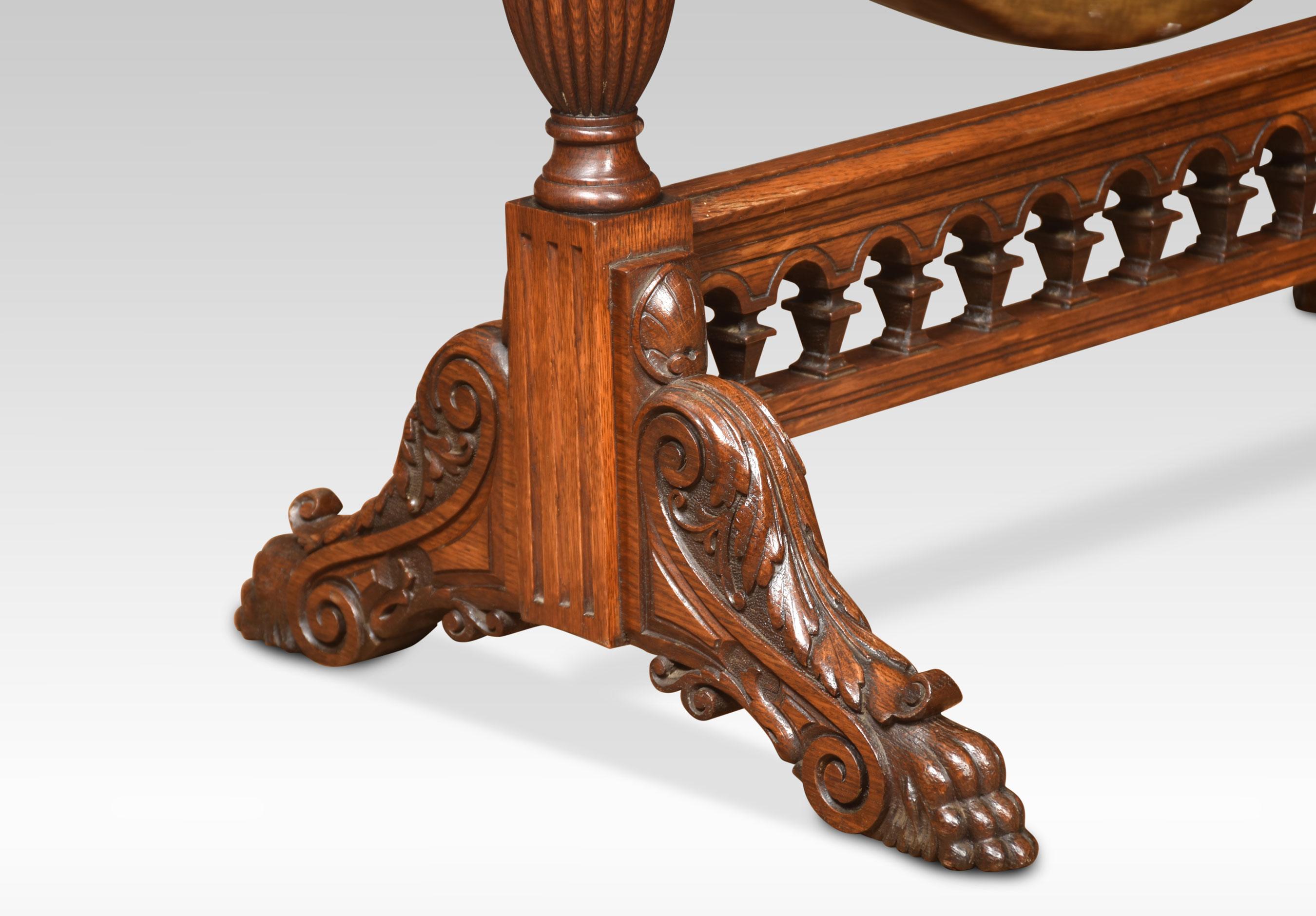 Walnut framed floor standing diner gong and beater, the carved crest, flanked by turned finials raised on reeded carved pillars and a bobbin turned gallery below, raised on scrolling legs and hairy paw feet.
Dimensions
Height 42 inches
Width 30