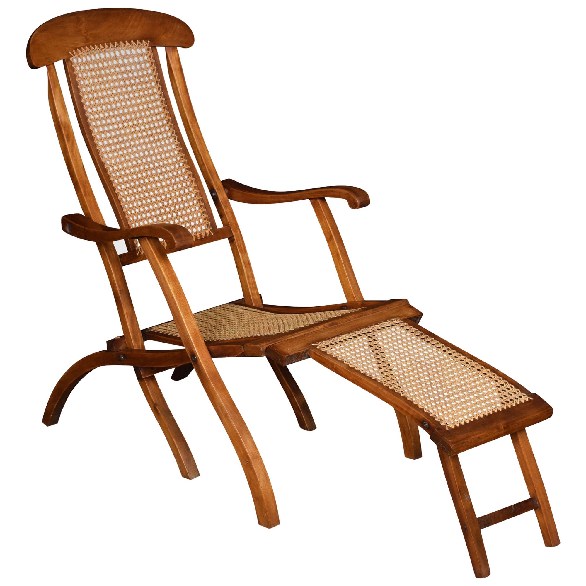 Walnut Framed Folding Steamer Deck Chair