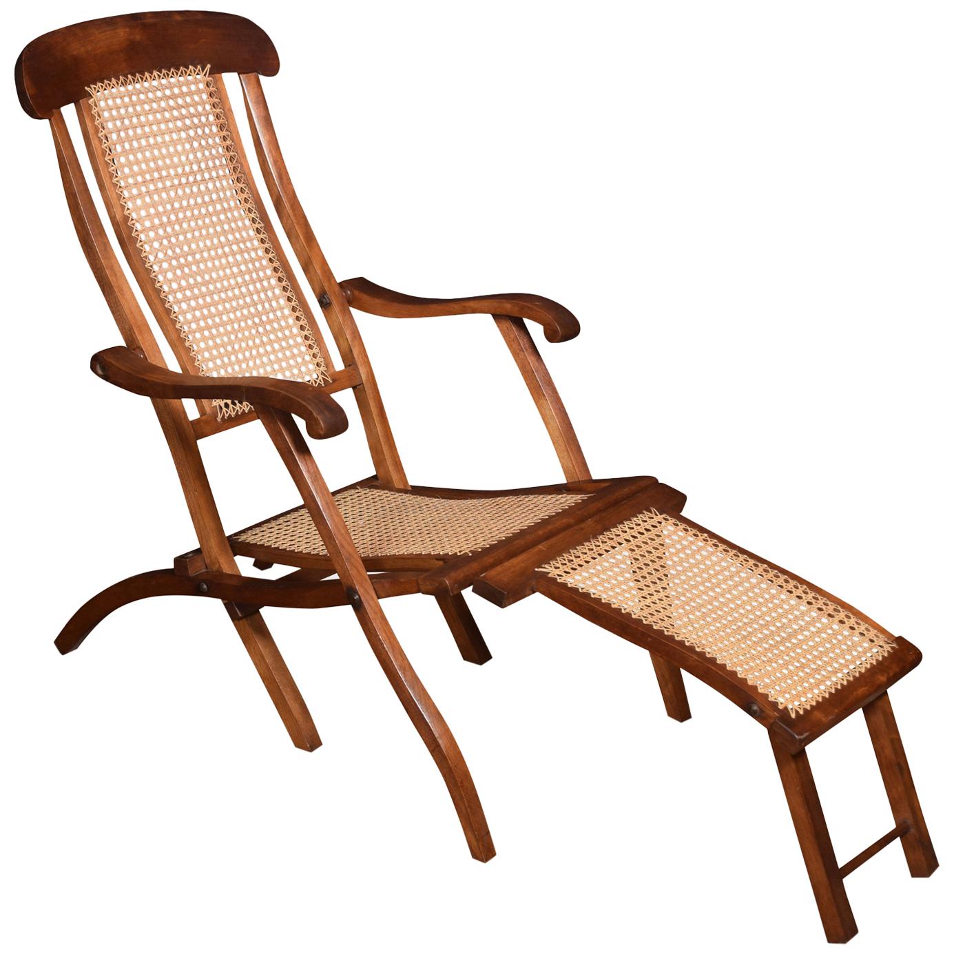 Walnut Framed Folding Steamer Deck Chair