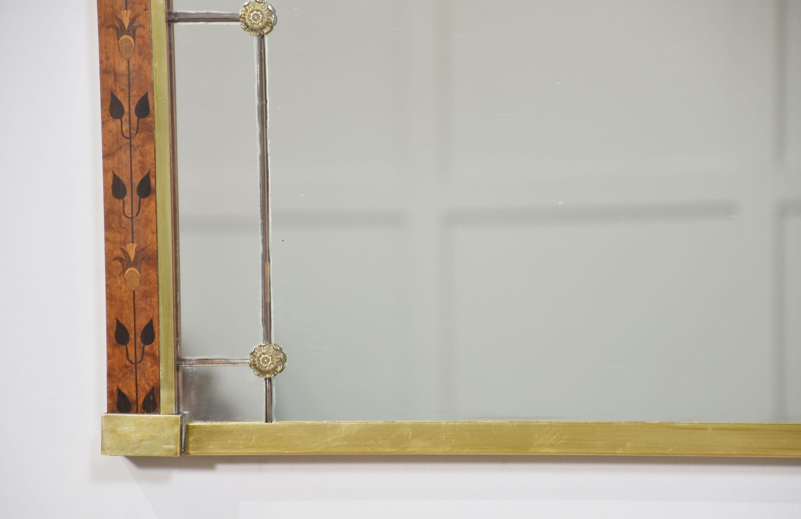 Walnut framed overmantel mirror In Good Condition For Sale In Cheshire, GB