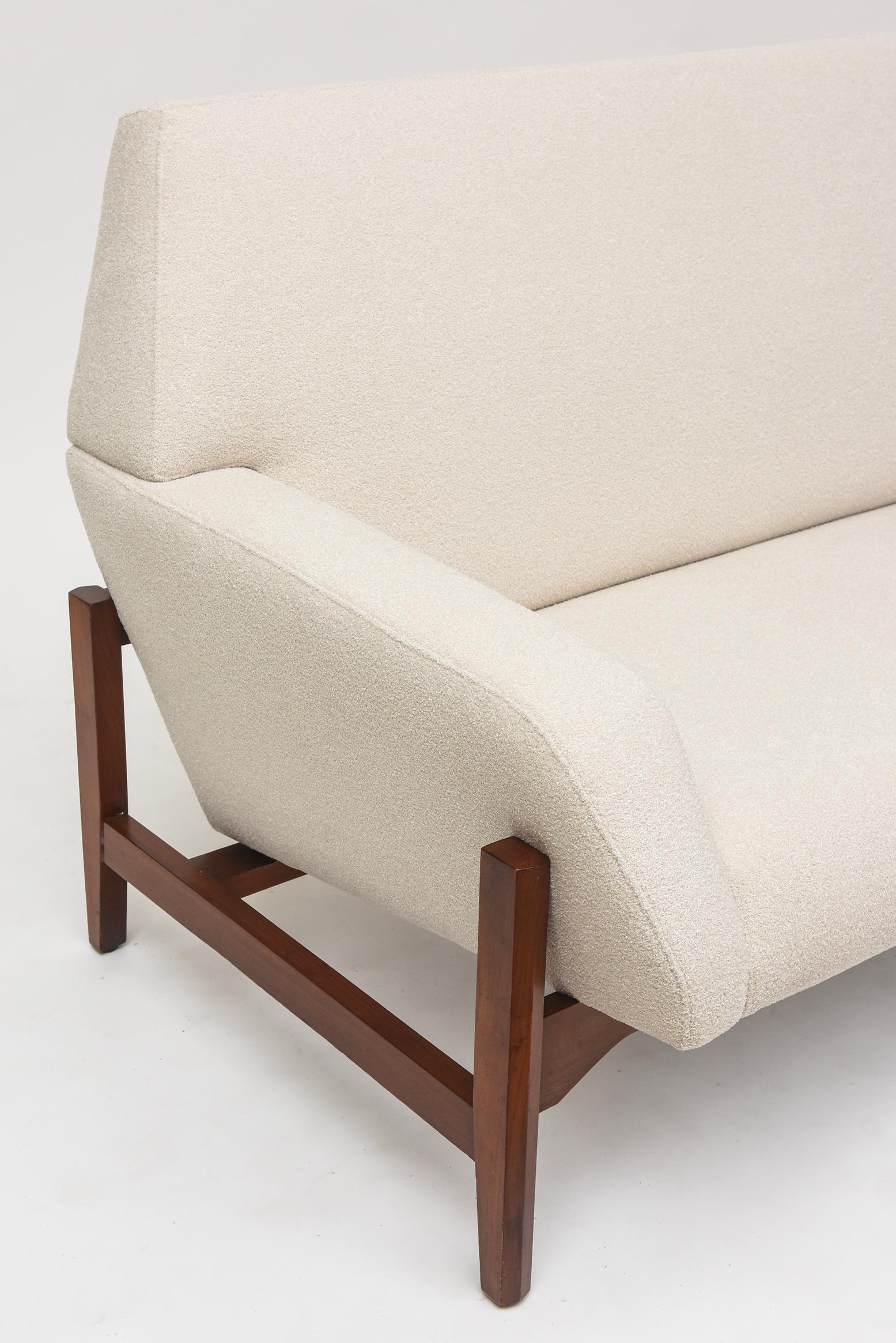 Upholstery Walnut Framed Sofa by Gianfranco Frattini for Cassina, 1950s