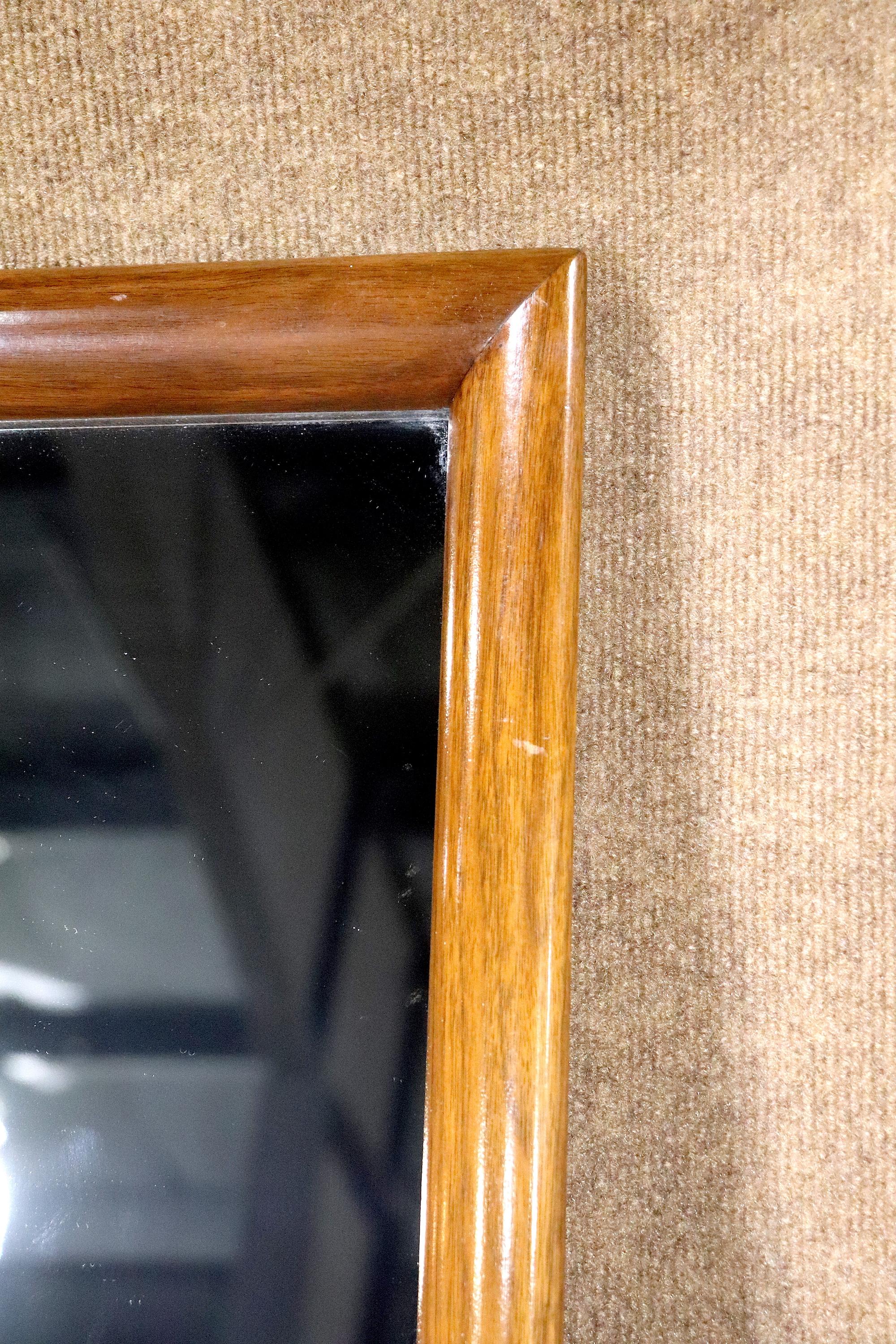 Walnut Framed Wall Mirror In Good Condition For Sale In Brooklyn, NY