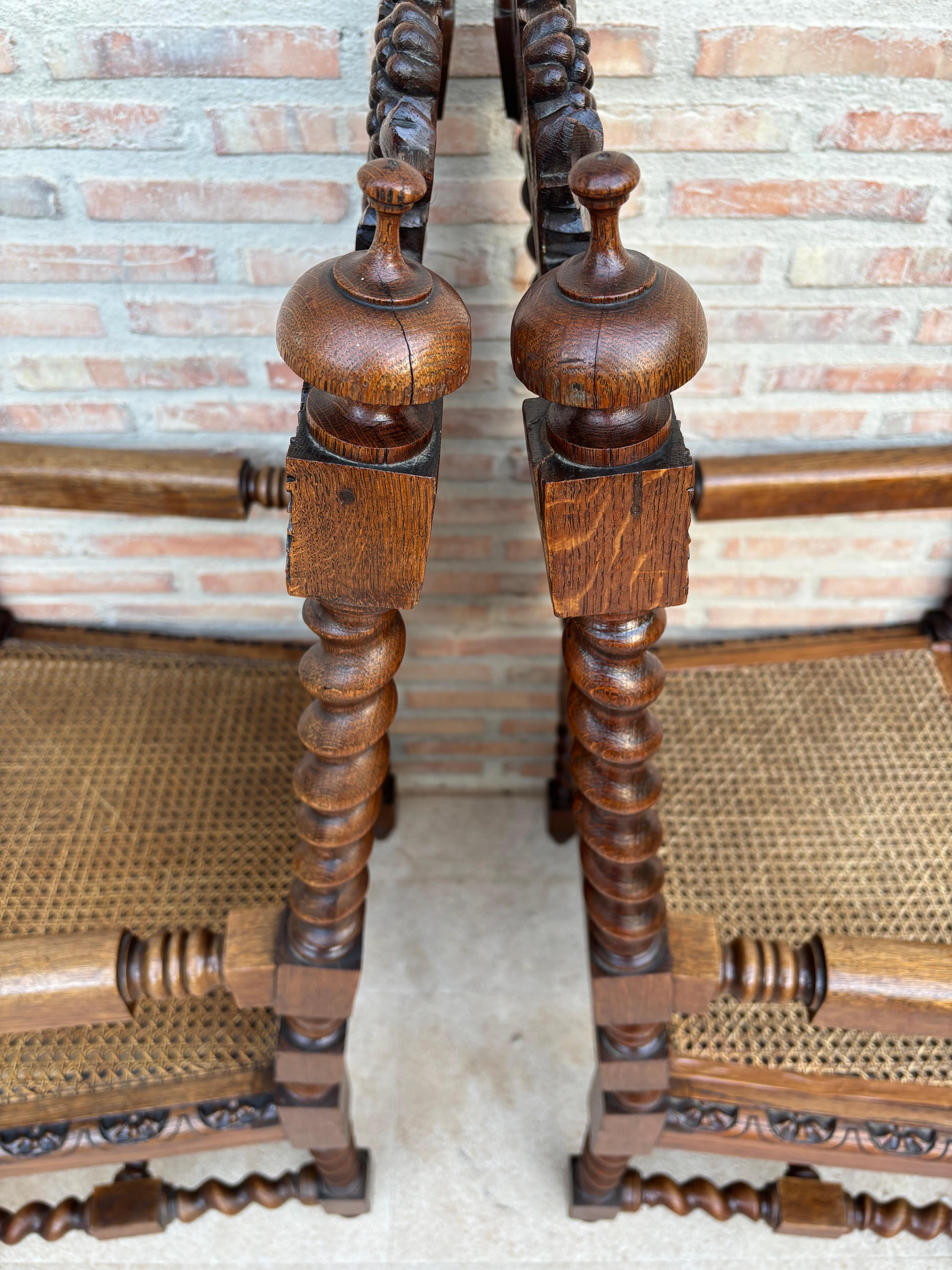 Poltrone francesi in noce, anni '90 del XIX secolo, set di 2 in vendita 6