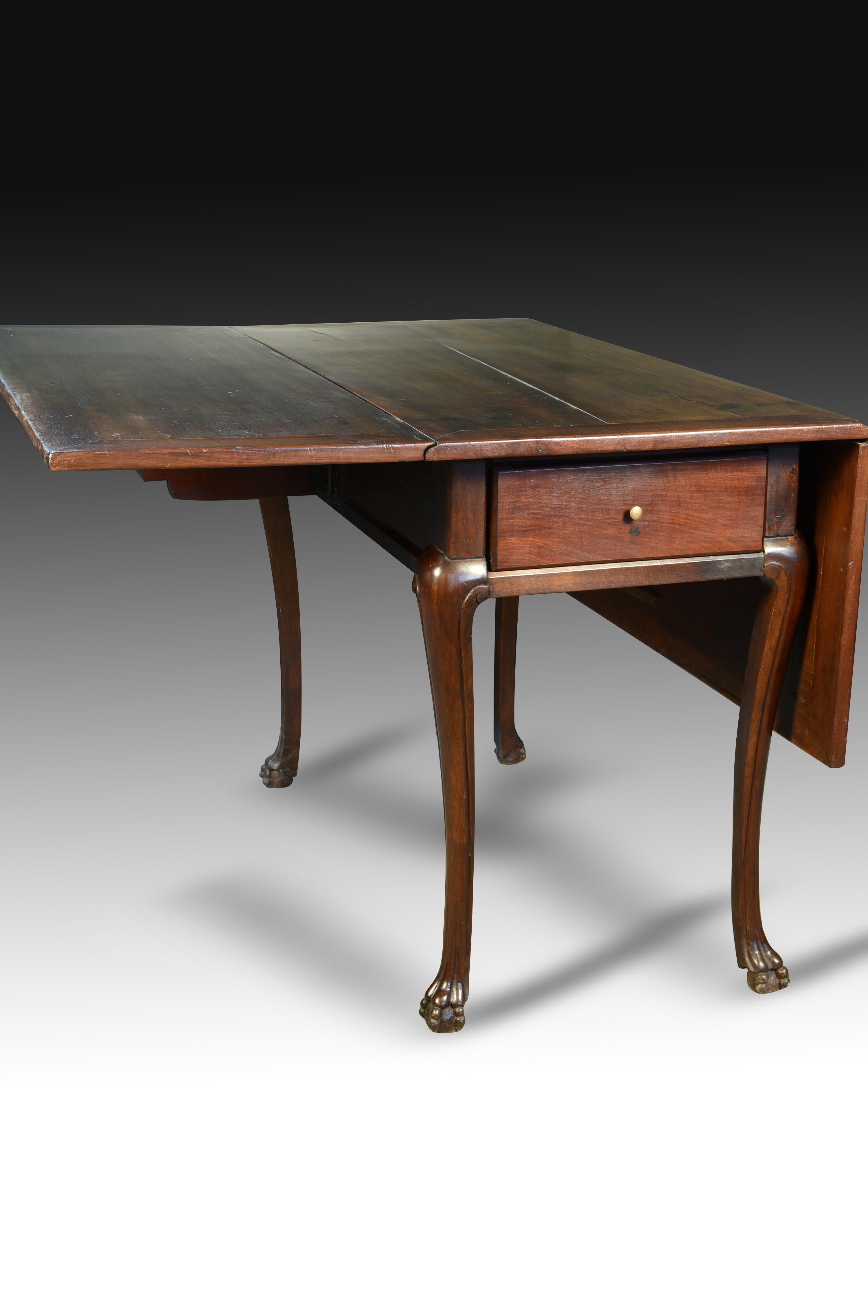 Neoclassical Walnut Gate Leg Table with 