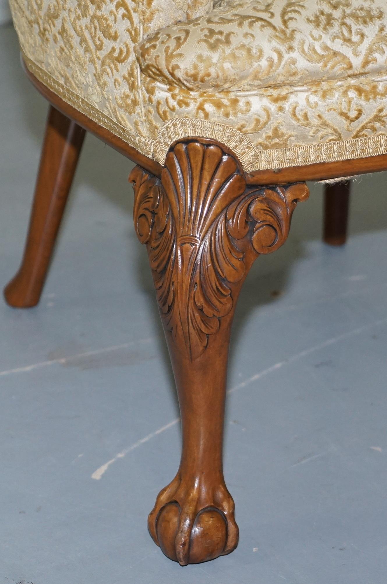 Walnut George II Style Claw and Ball Acanthus Carved Legs Chesterfield Armchair 2