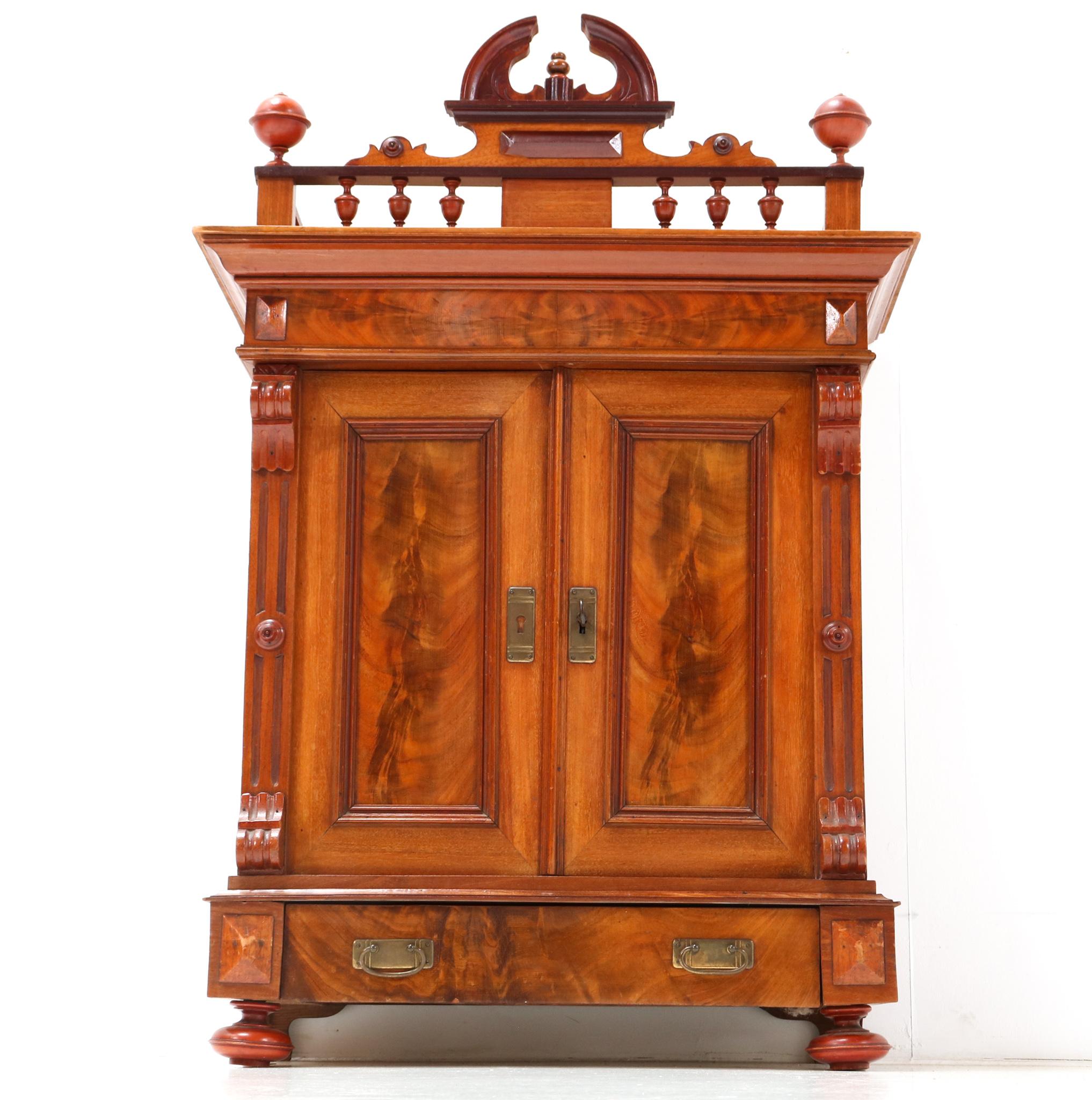 International Style Walnut German Gründerzeit Wall Cabinet or Miniature Cabinet, 1890s