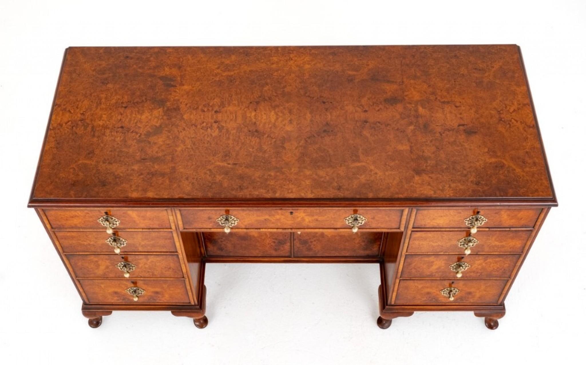 Gillows Desk Queen Anne Revival en vente 1