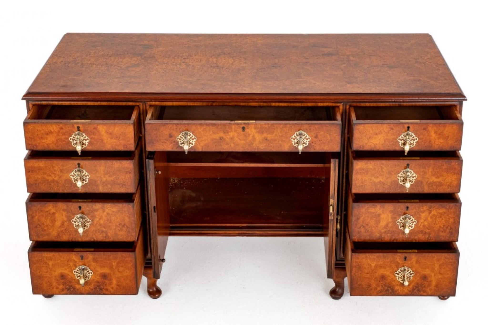 Gillows Desk Queen Anne Revival en vente 2