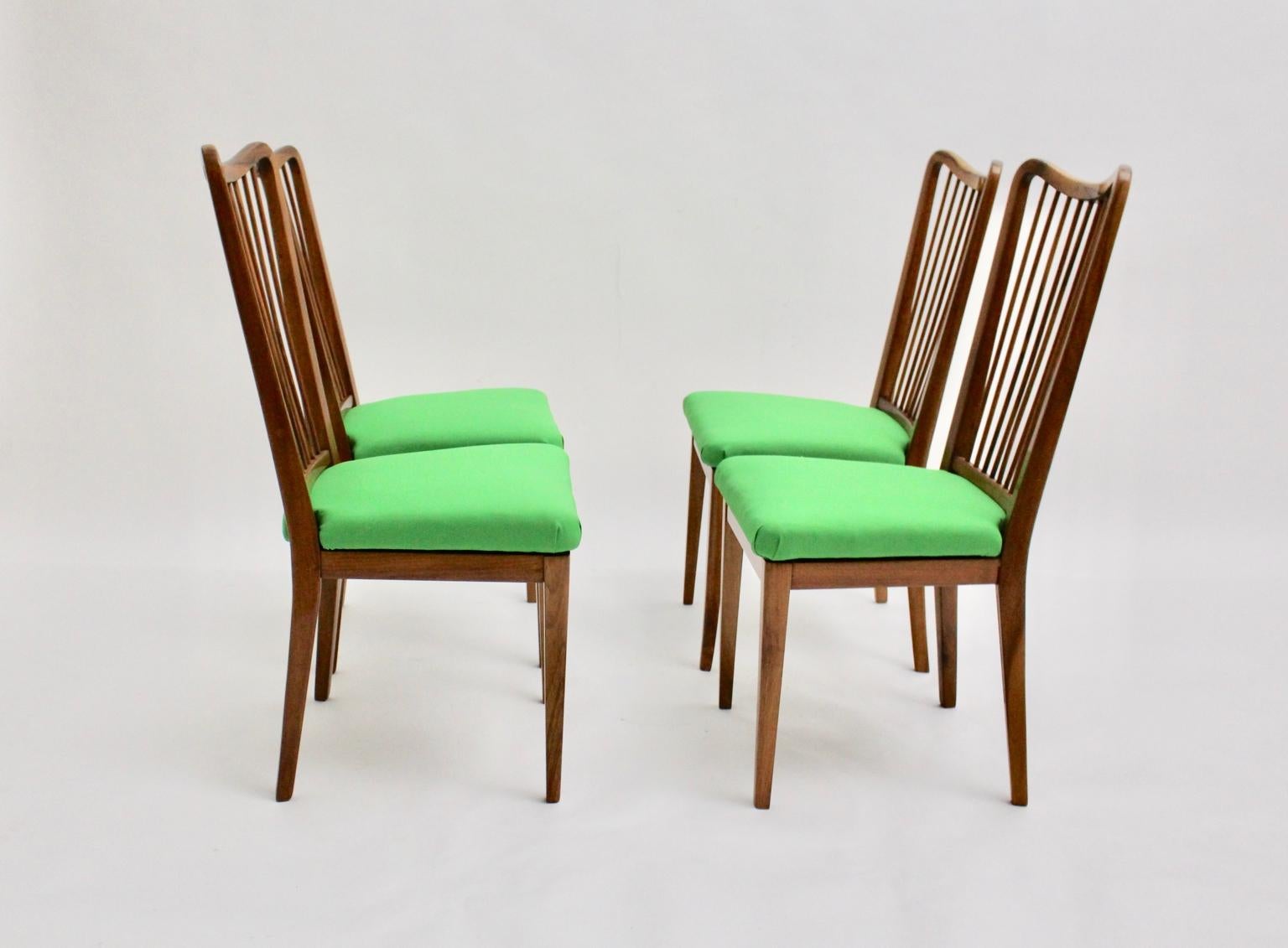Mid Century Modern Vintage Dining Chairs Green Upholstery Oswald Haerdtl 1950s In Good Condition In Vienna, AT