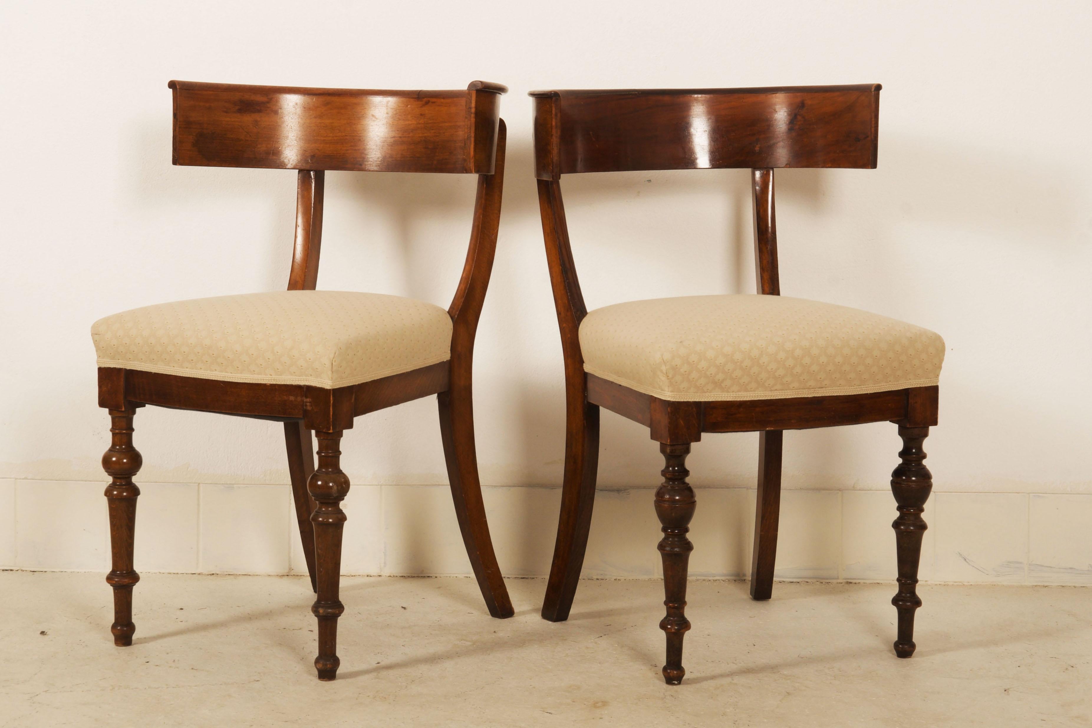 Walnut Hardwood Pair of Klismos Chairs  4