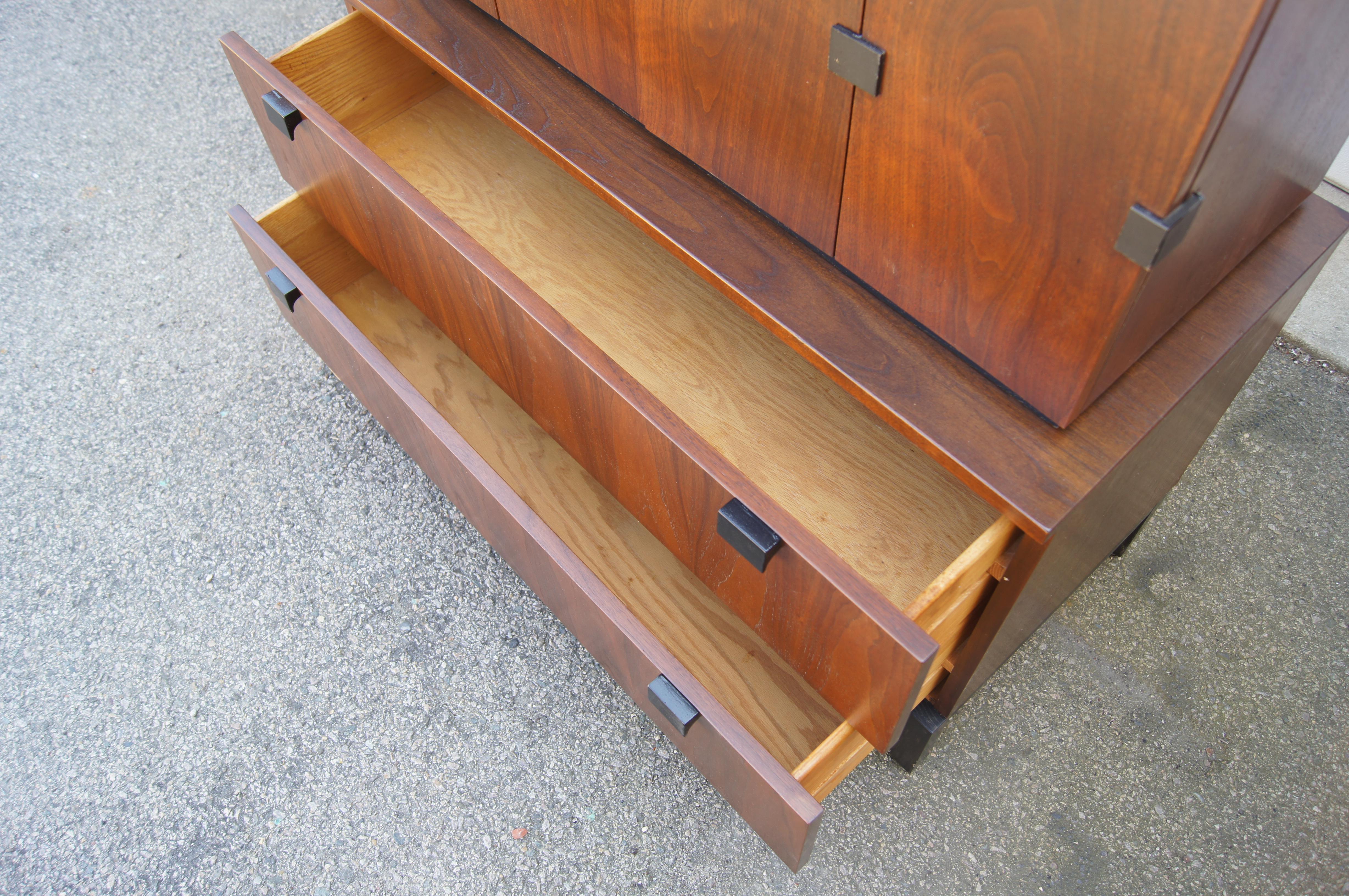 Mid-20th Century Walnut Highboy Cabinet by Milo Baughman for Directional For Sale