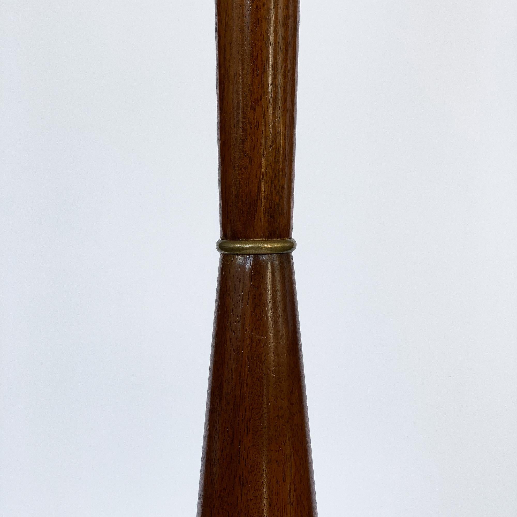 Mid-Century Modern Walnut Hourglass Floor Lamp in the Manner of Raymond Pfenning