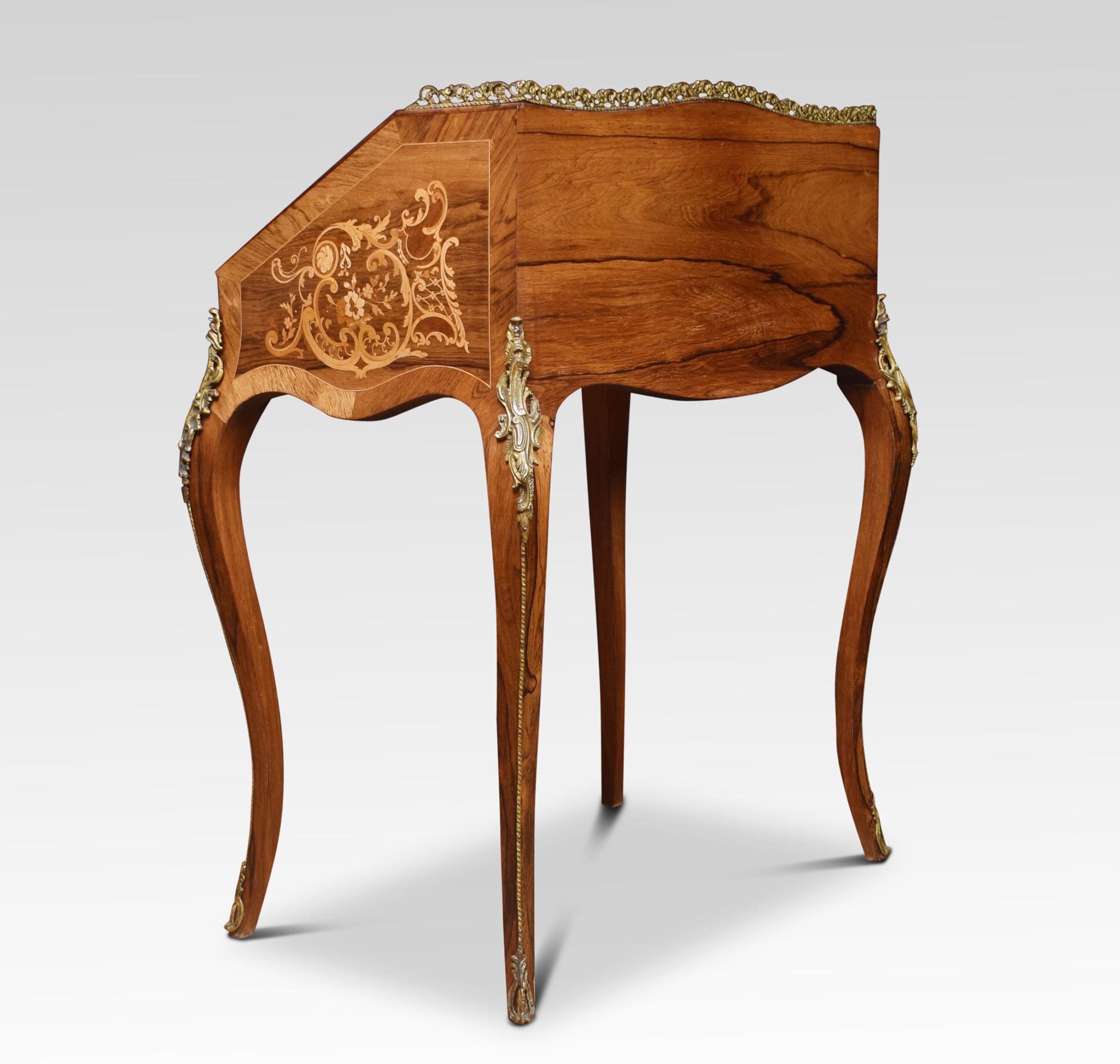 Walnut Inlaid Bureau de Dame 6