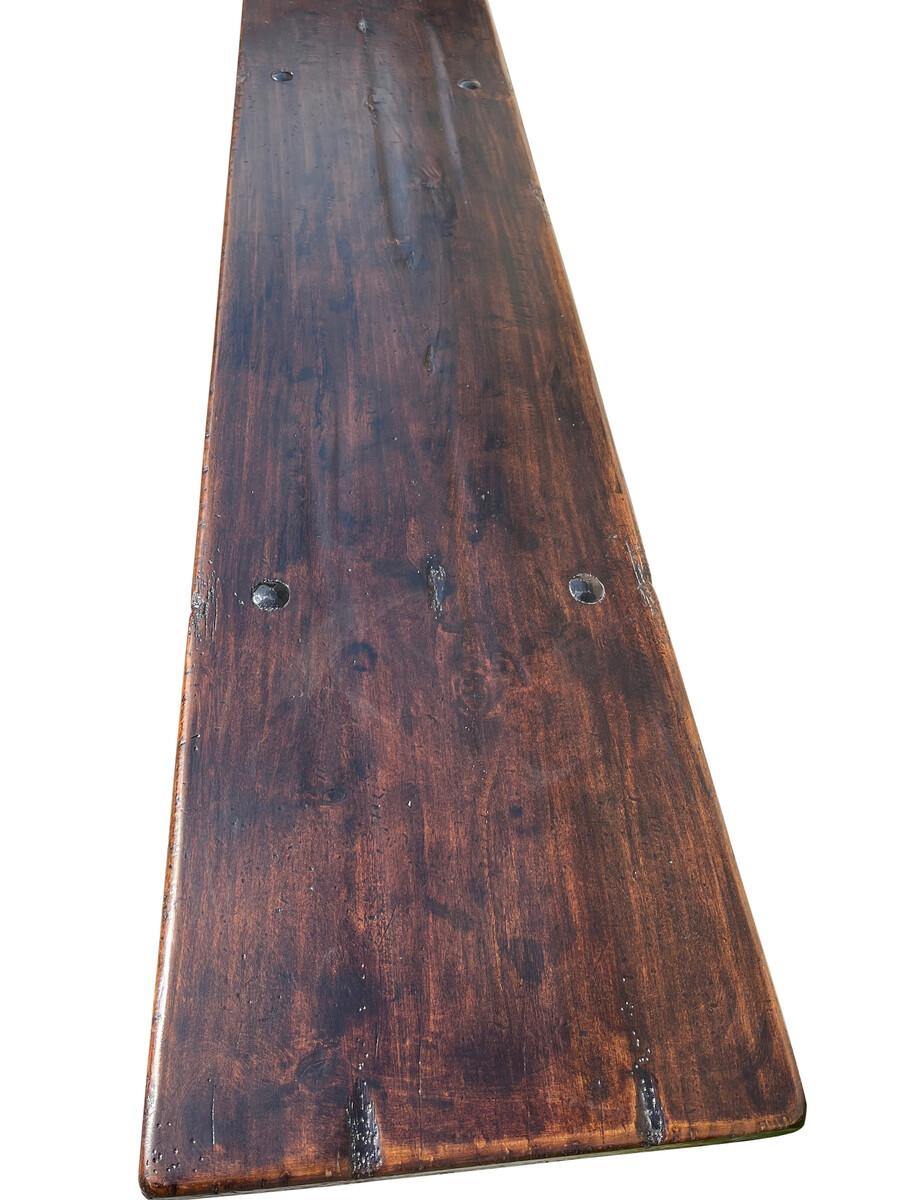 Consola italiana de nogal, Siglo XVIII, Italia en Bueno estado para la venta en New York, NY