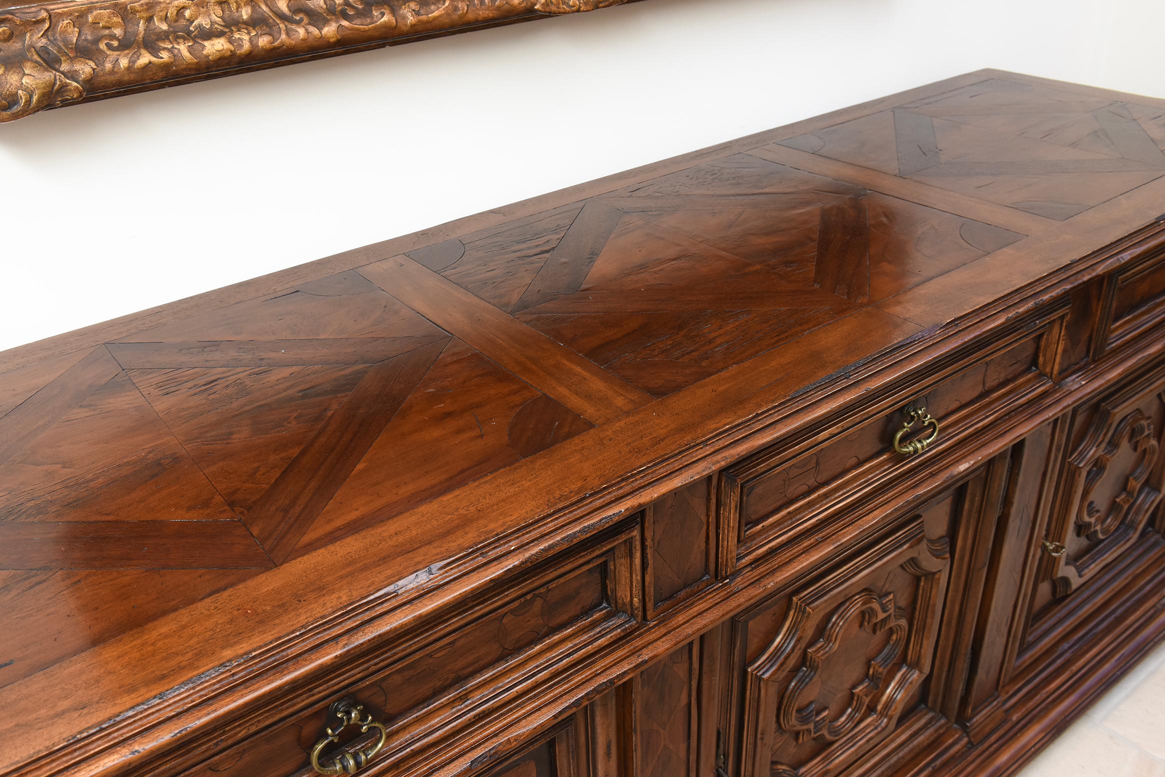 Walnut (Jacaranda) Sideboard by Bussandri, Early 21st Century, Italian For Sale 5