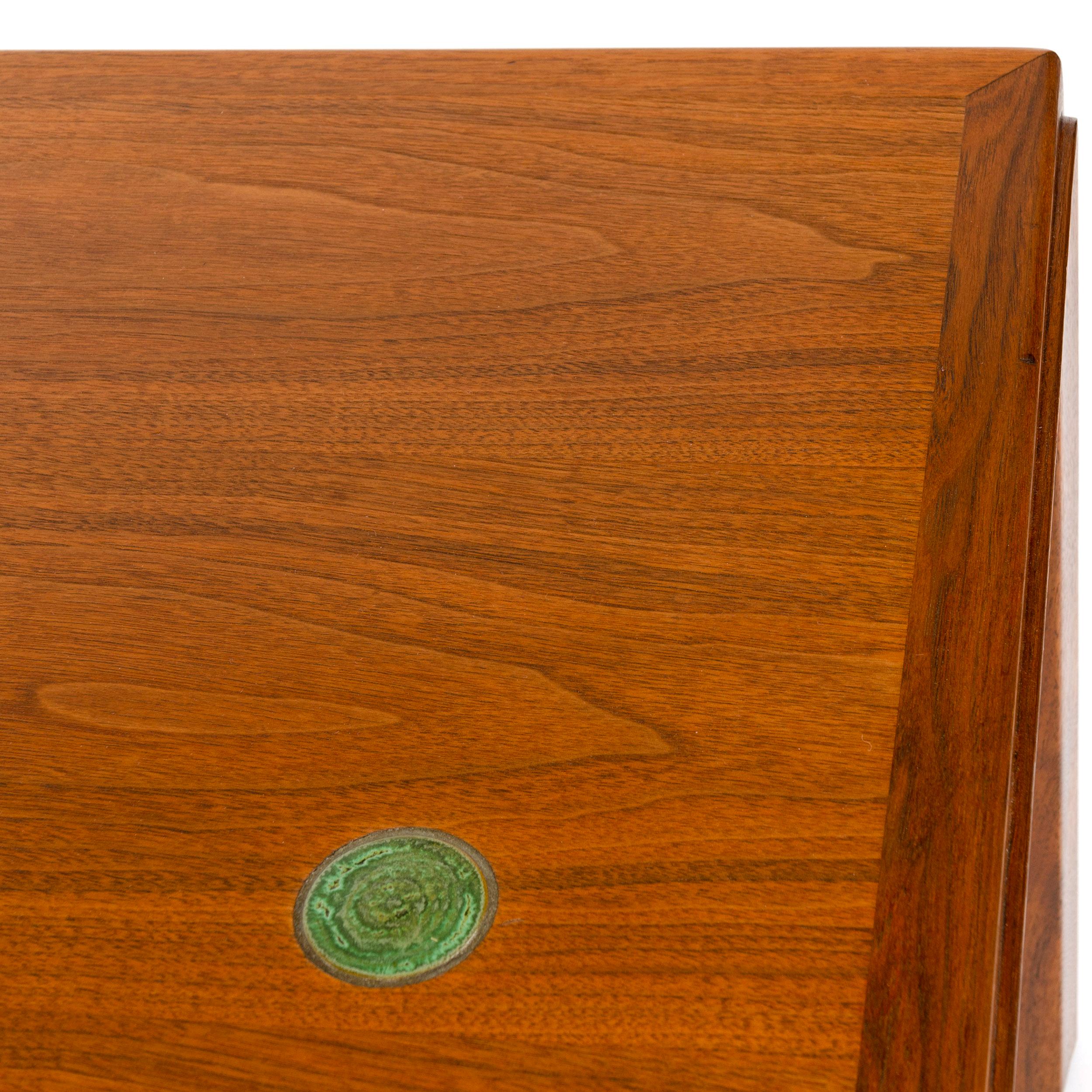 Mid-20th Century 1950s Walnut 'Janus' End Table by Edward Wormley for Dunbar For Sale