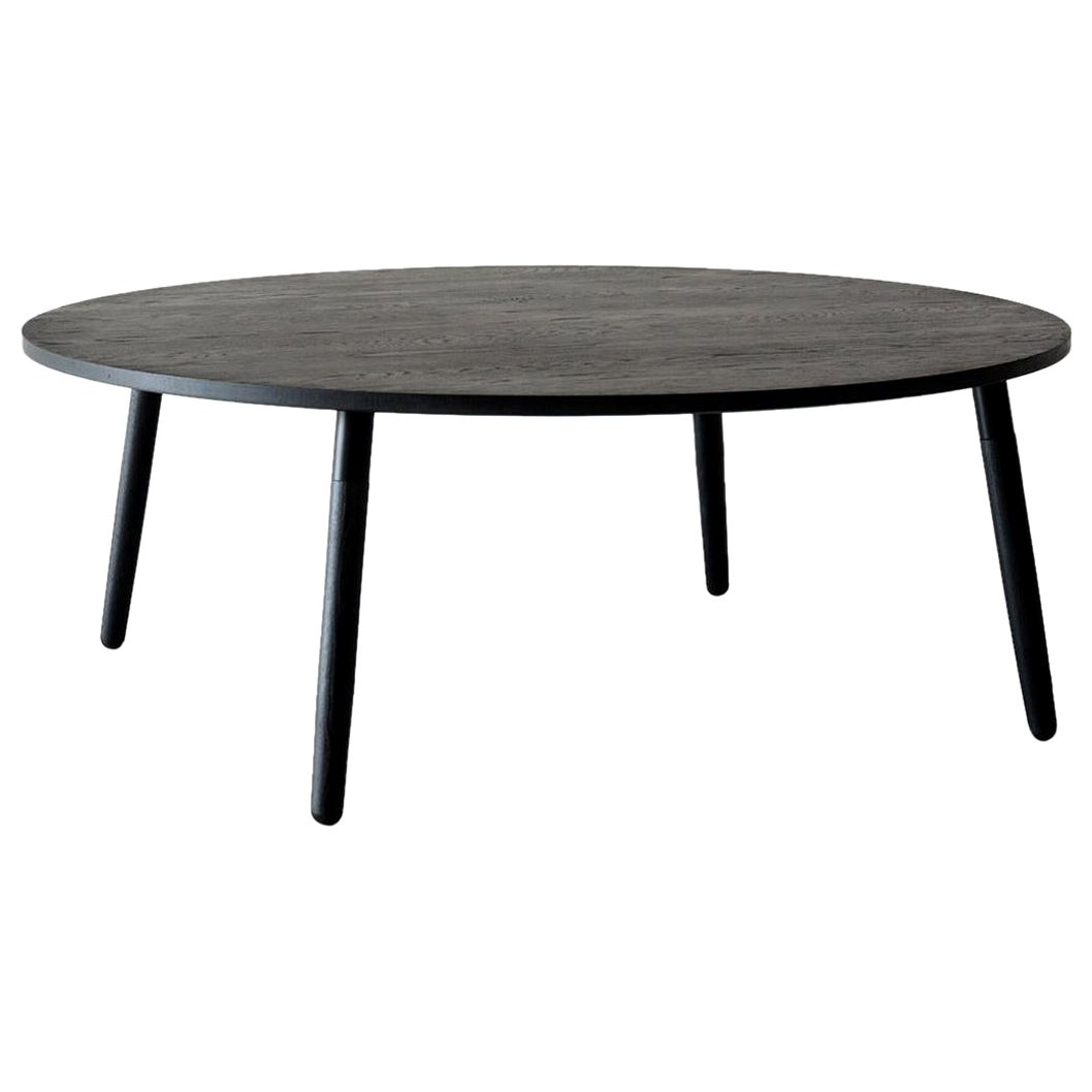 Mesa baja Crescenttown grande de nogal by Hollis & Morris