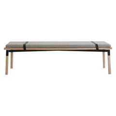 Panchina Parkdale grande in noce con cuscino di Hollis & Morris